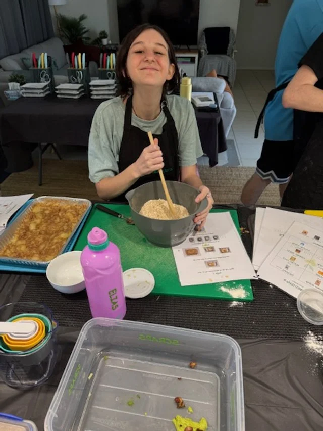 Elias- Crumble mixture.jpg