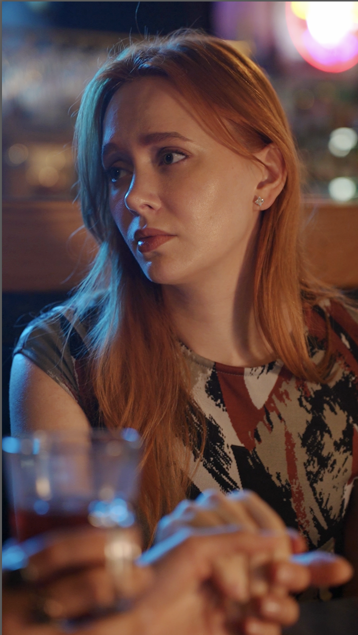Robyn bar.png