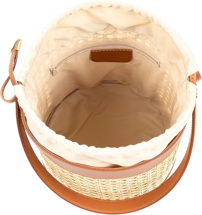 Tan bucket bag inside.jpeg