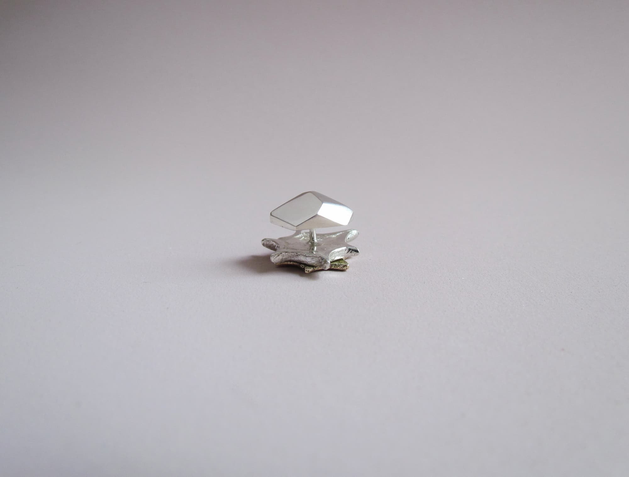 Pin-back-faceted-custom-silver-melbourne.jpg