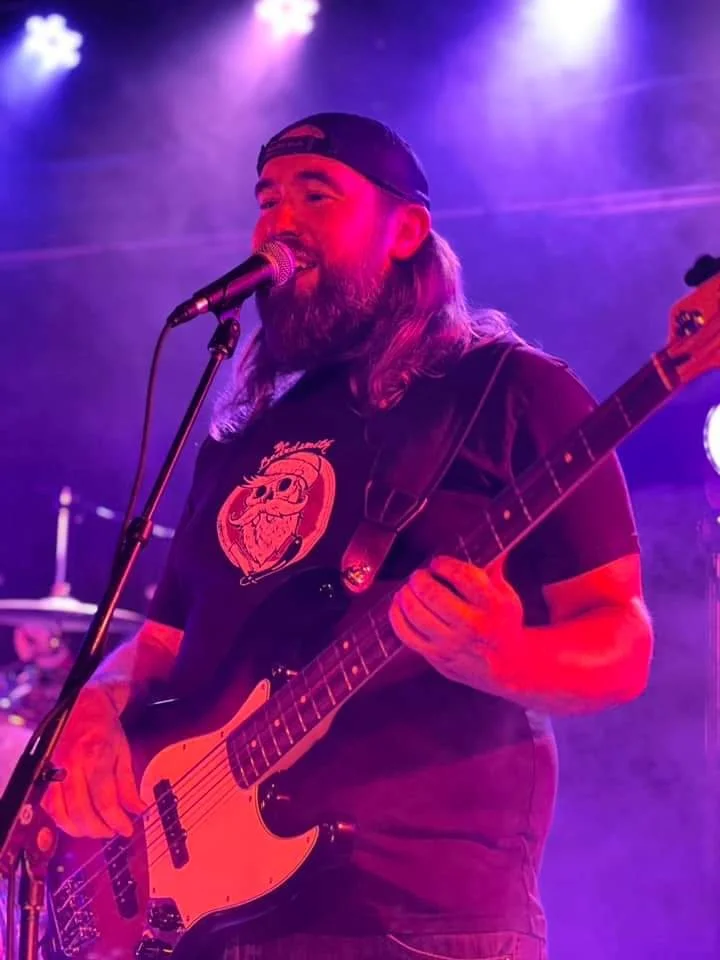 Musician Kyle 05.jpg