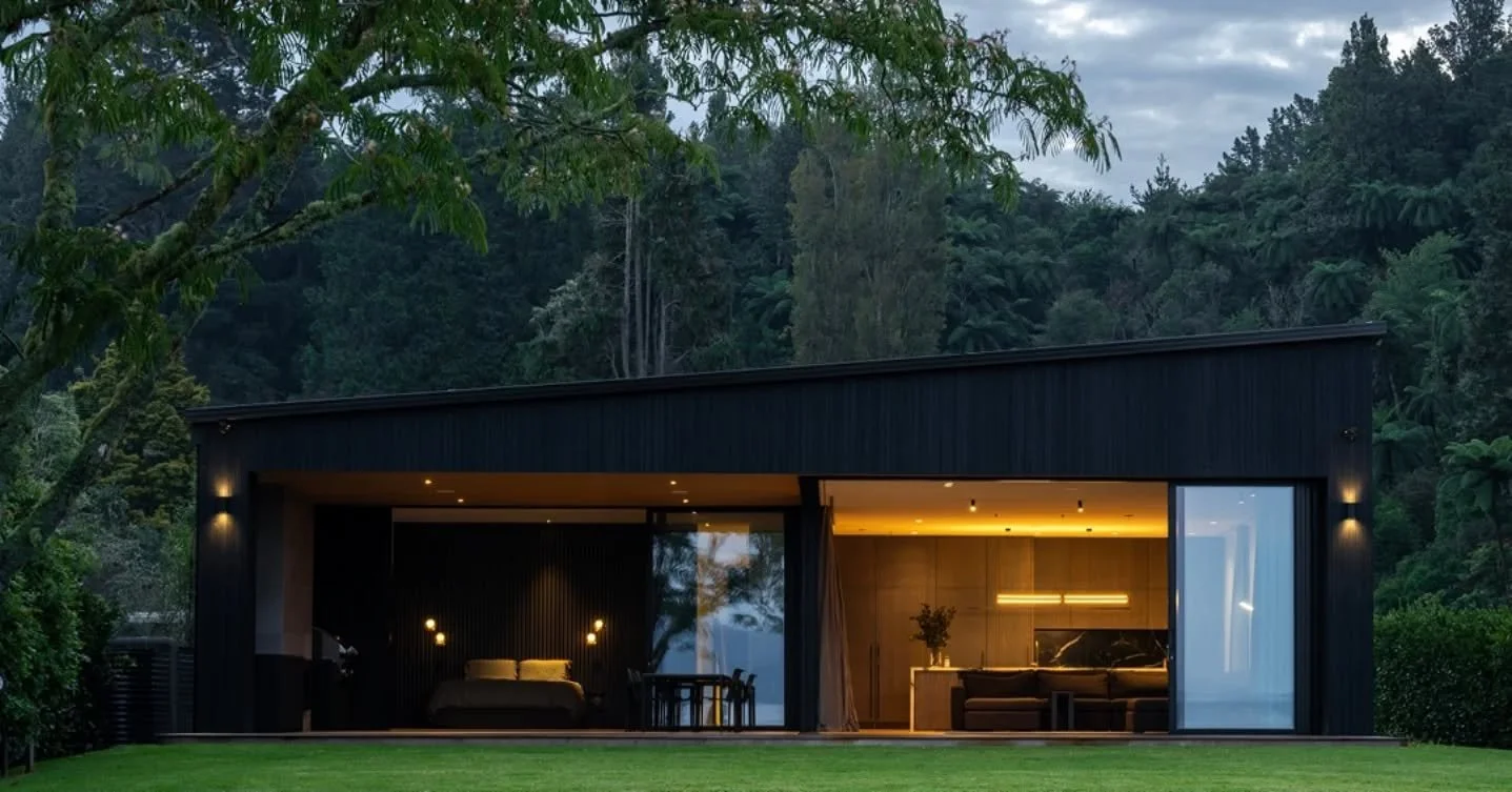 Hauparu Bay House &ndash; A place shaped by landscape, lifestyle and a deep respect for place.

View more on our website.

Photos By: @simondevitt_photographer
Interior Designer: @yvettejay_interiorarchitecture