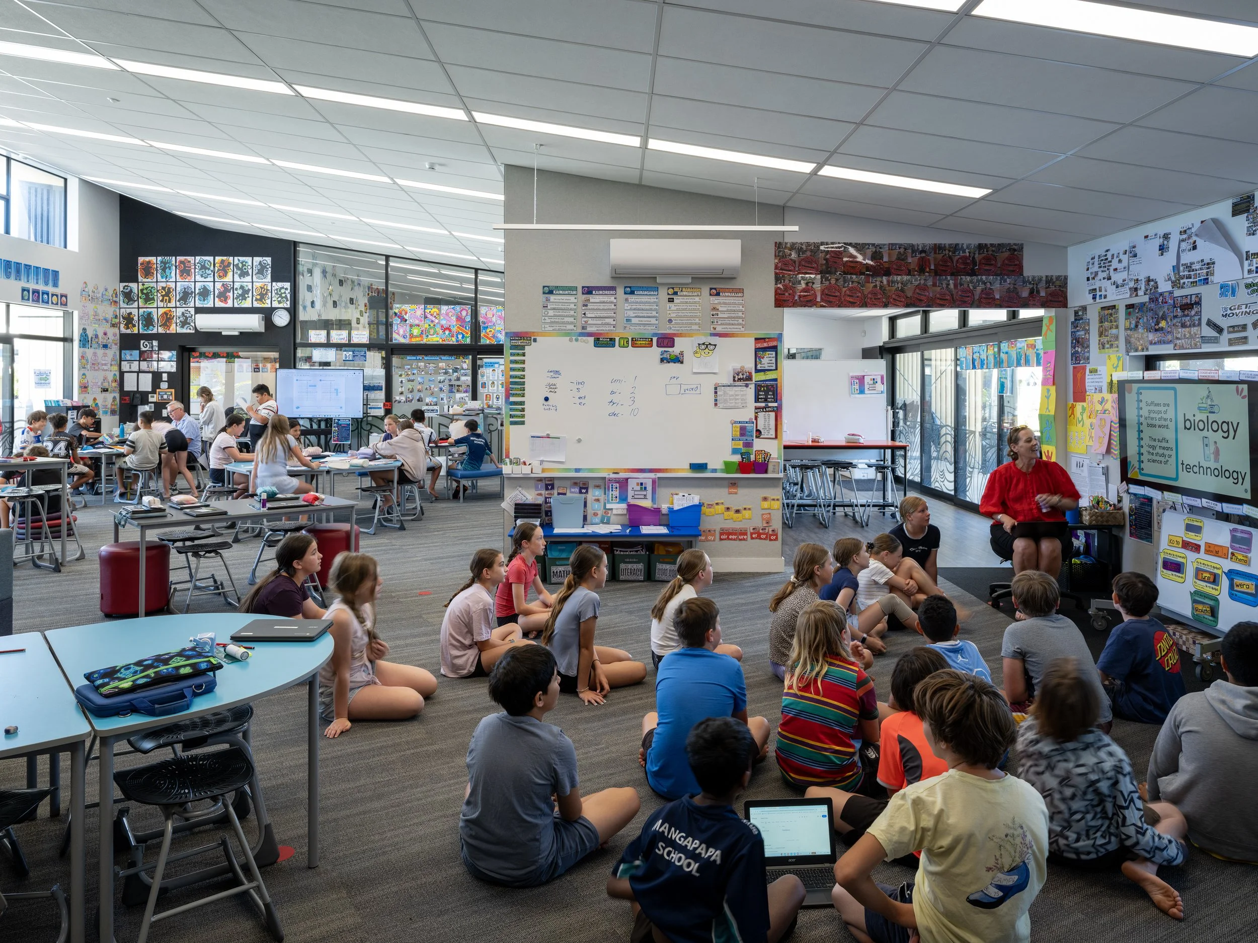 DCA_MangapapaSchool_1545 Simon Devitt.jpg