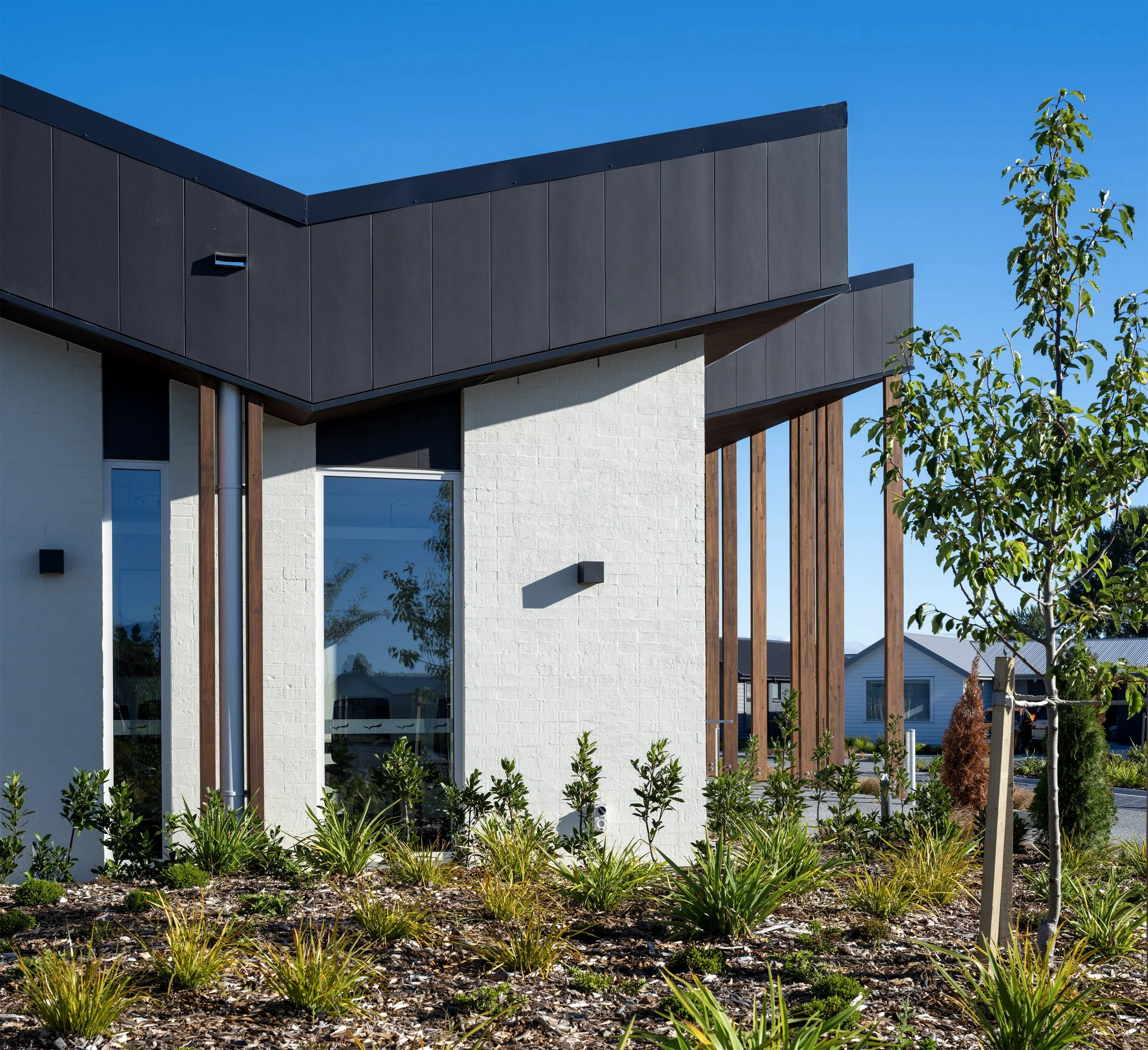 DCA_RavenwoodChch_8853_54_55 HR.jpg