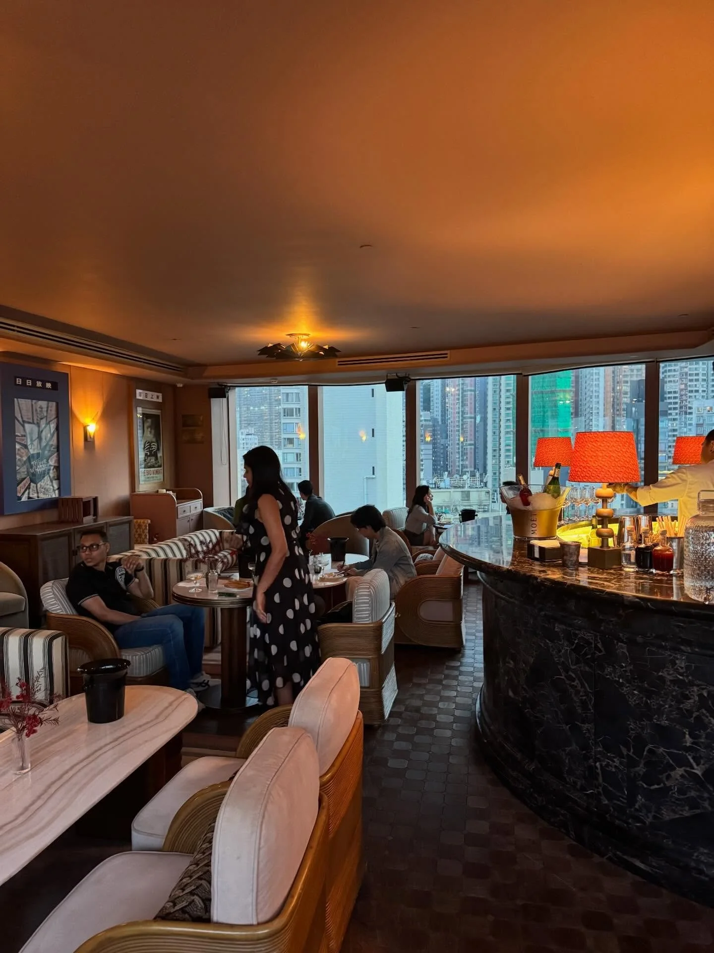 Valentine&rsquo;s Day&rsquo;s wine event at Soho House&hellip; amazing wines&hellip; amazing people&hellip; so wonderful celebrating couples! I think we should do this every day! #coupletherapy #winetherapy #valentinesday