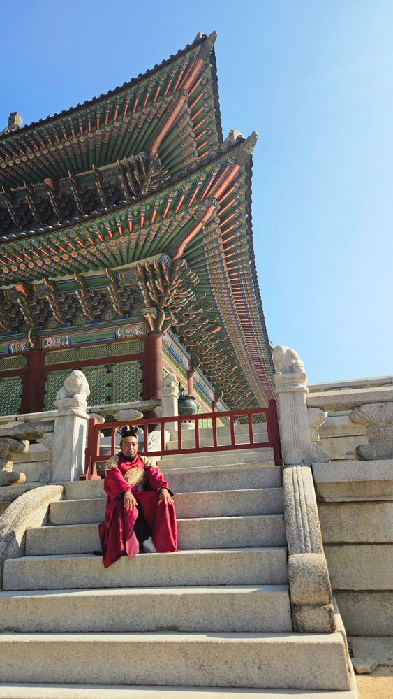 Scenic and Cultural Hanbok Walk – Gyeongbokgung for Malagasy Guests
