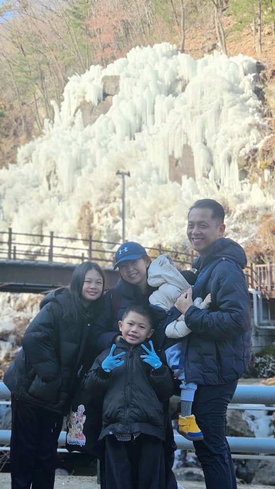 Singapore Malaysia family private tour experience at Eobi Valley.