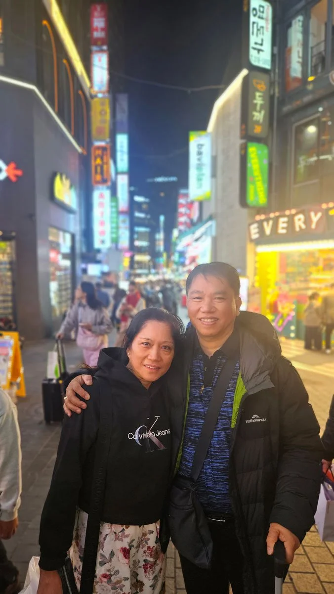Filipino tourists enjoying a private shopping tour in Myeongdong, one of Seoul’s most popular shopping districts.