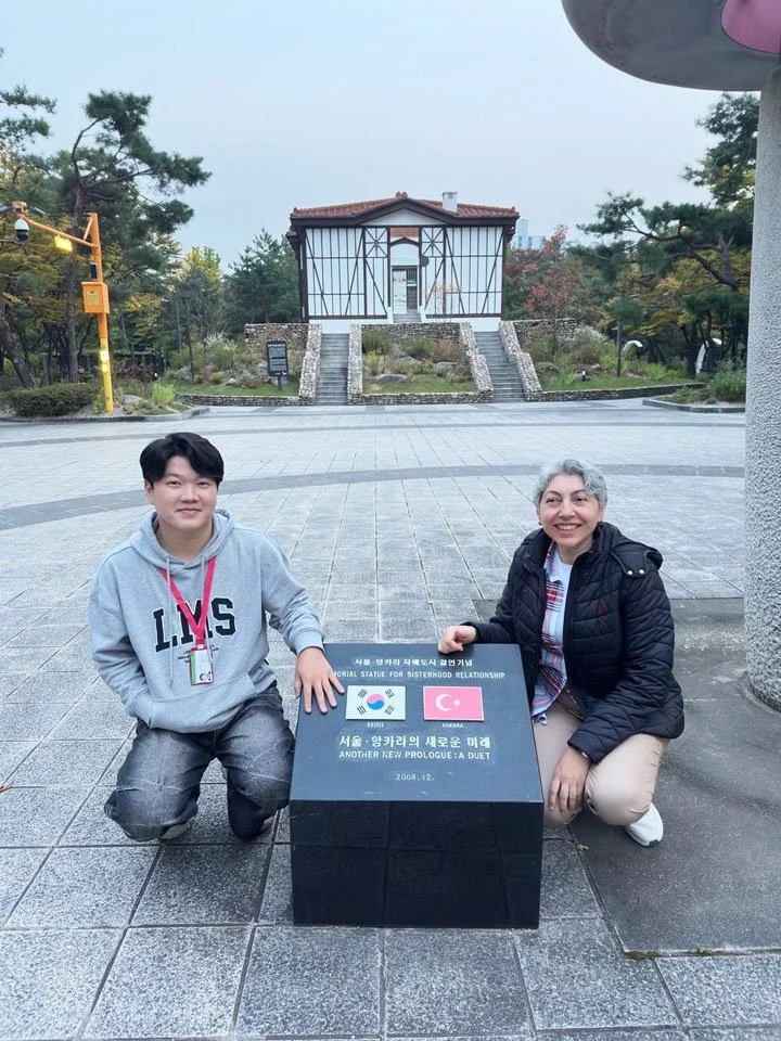 Custom private tour for Turkish visitors enjoying a peaceful walk at Yeouido Turkish Sister Park, a symbolic spot representing Korea–Turkey friendship.