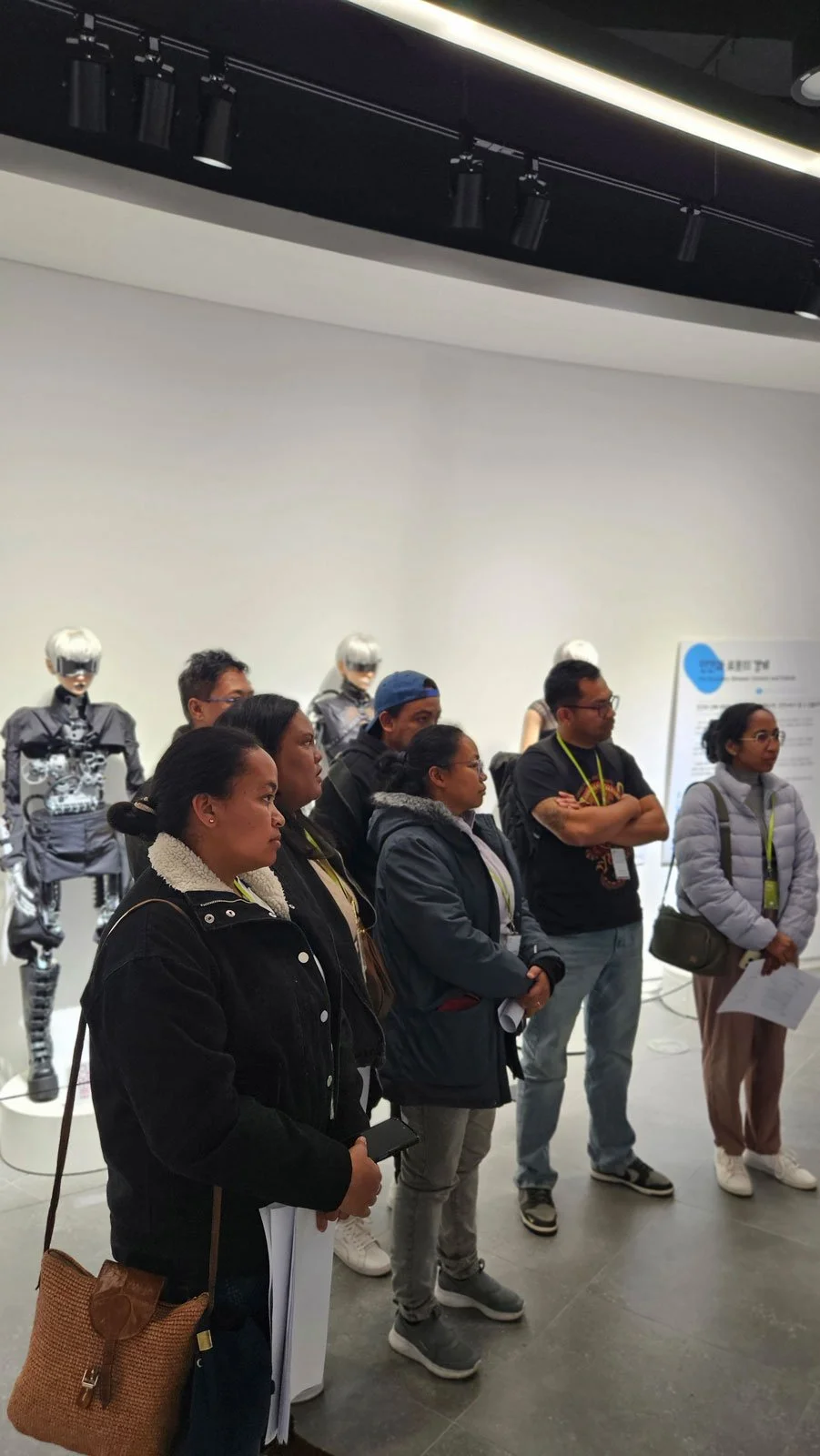 Malagasy Guests Discover Seoul AI Museum – Private Tour