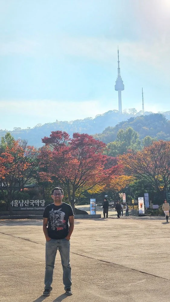 Malagasy Private Tour Enjoying Traditional Korean Culture at Namsangol