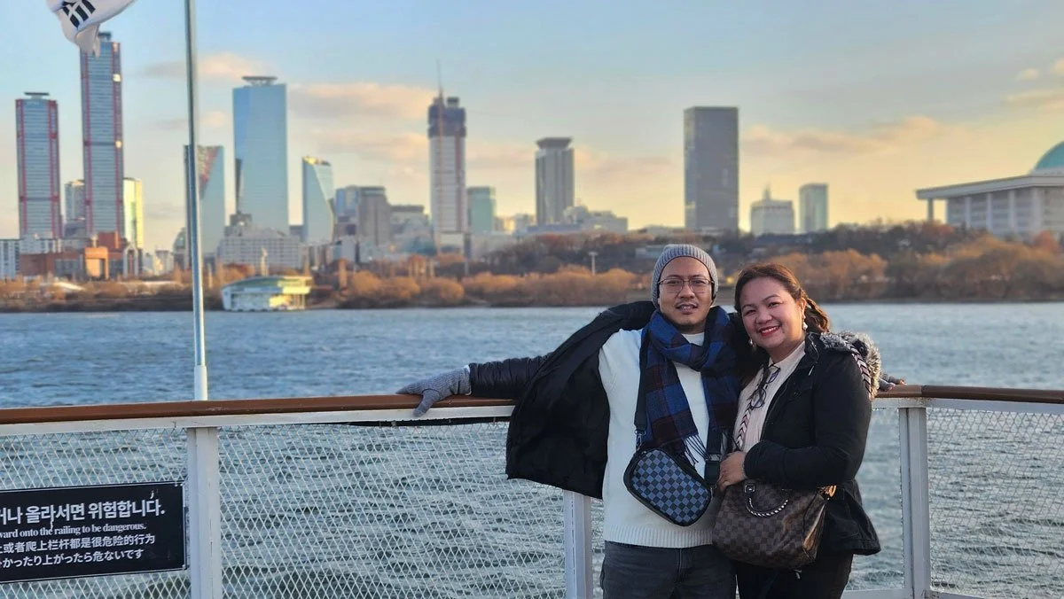 Private family tour on Han River cruise in Seoul, South Korea