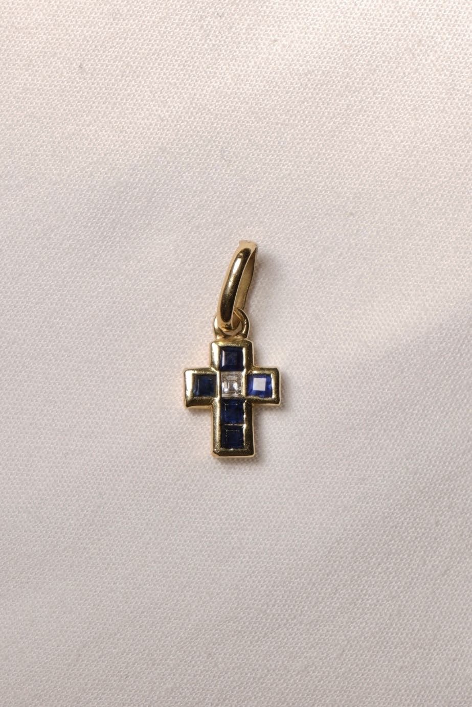 vintage-cross-sapphires-diamond.jpg
