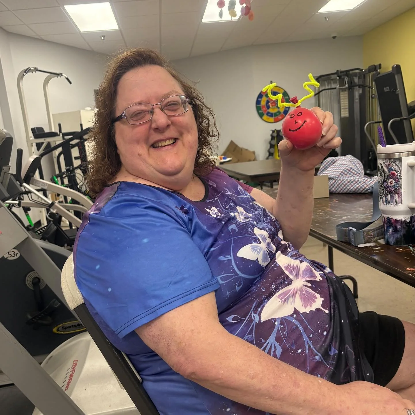 This stress ball making activity from yesterday&rsquo;s day program was a hit!! Not only did the participants create a handy stress management tool, but they personalized them with marker faces and pipe cleaner hair! 😀💚 We love seeing participants 