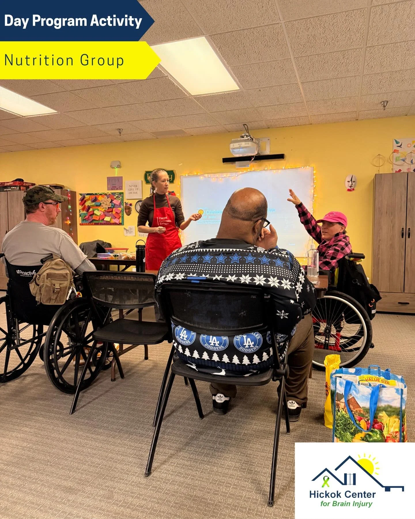 A look into our most recent Nutrition Group 🍅 🥖

Our group was buzzing with creativity and flavor as Alyssa joined us to guide participants through making a delicious bruschetta while also teaching creative, practical ways to use dried citrus as de