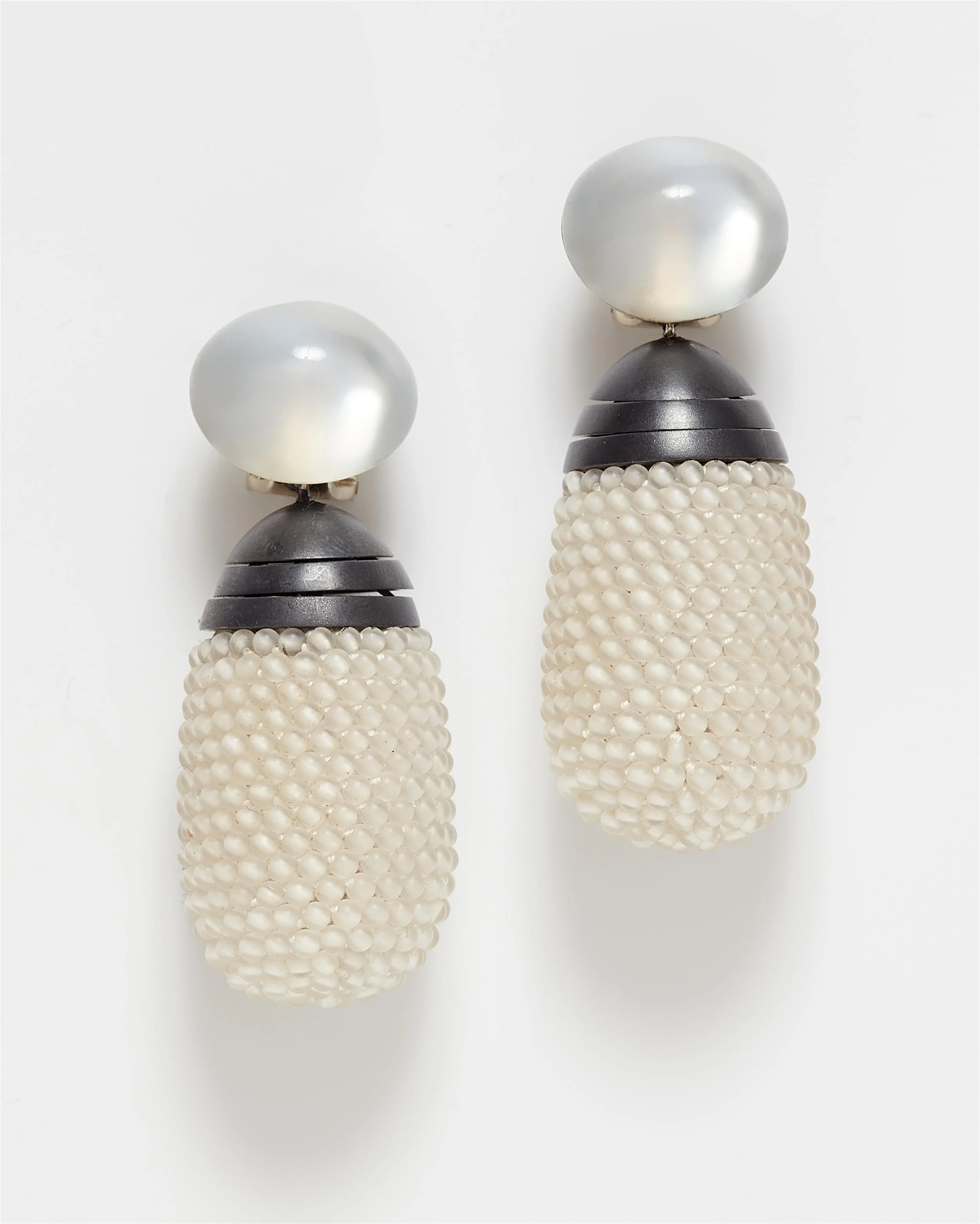1229-613-Gebrueder-Hemmerle-A-pair-of-Germa.jpg