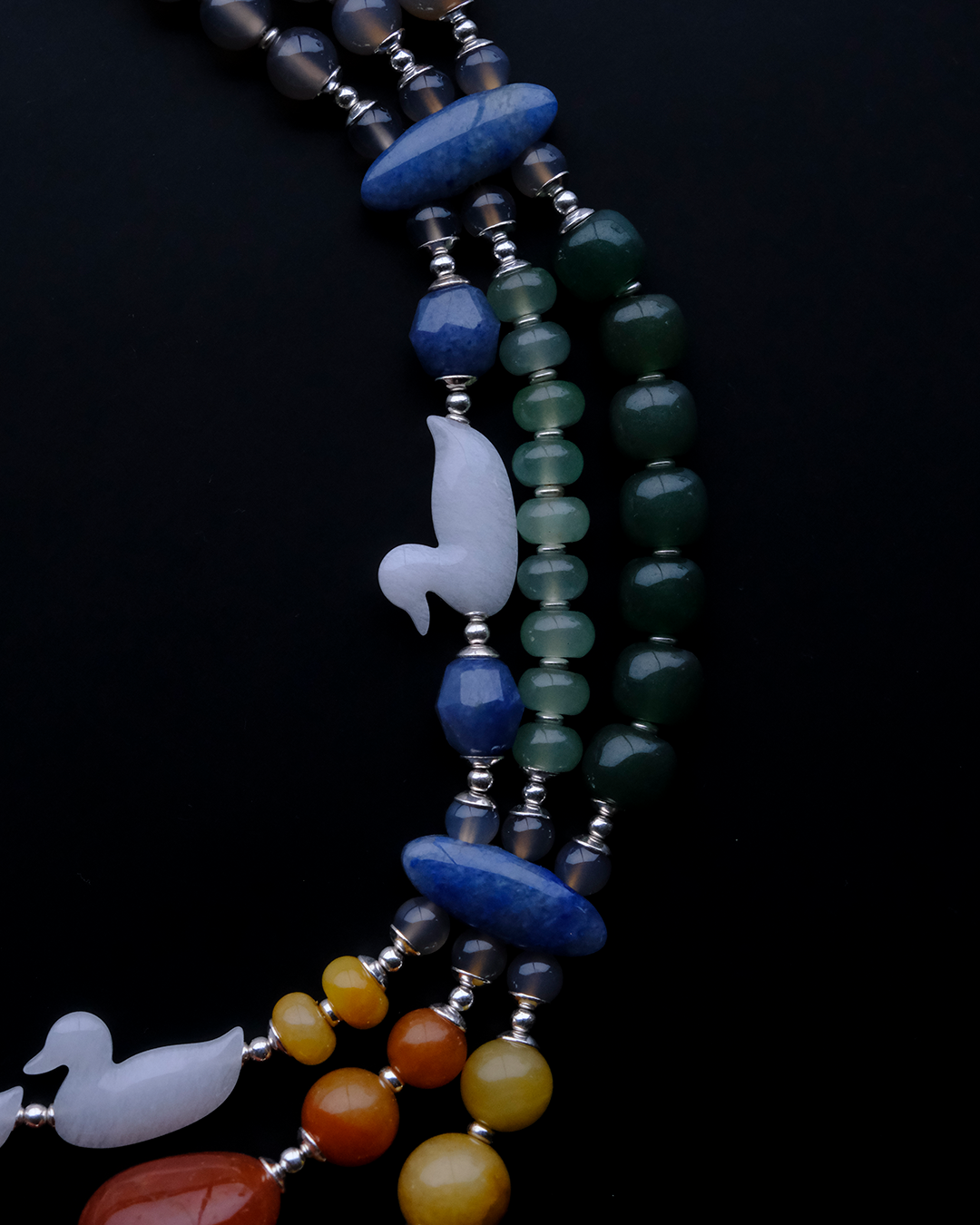 primordial-duck-necklace-3.png