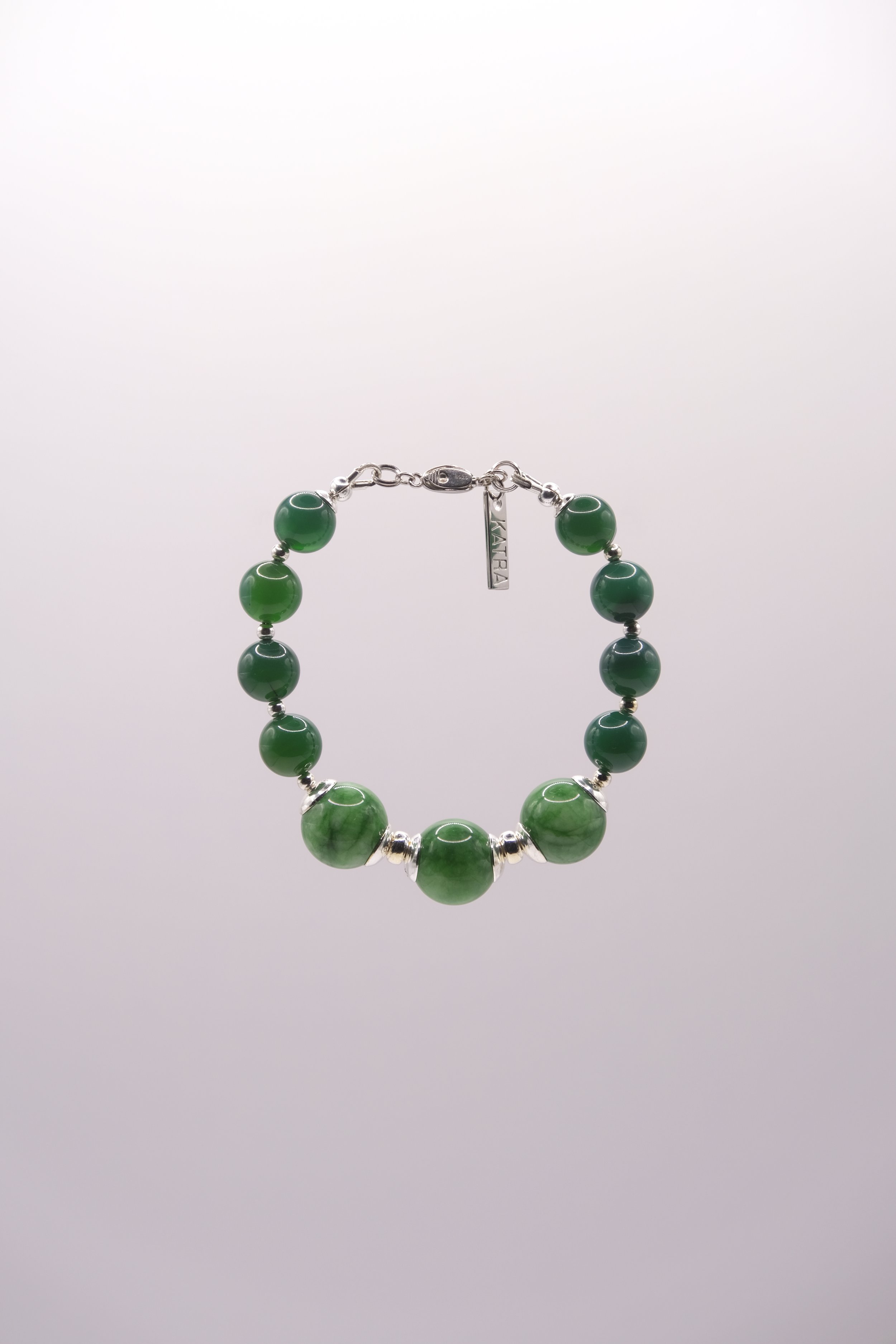 Leaf Mantle with Green Onyx