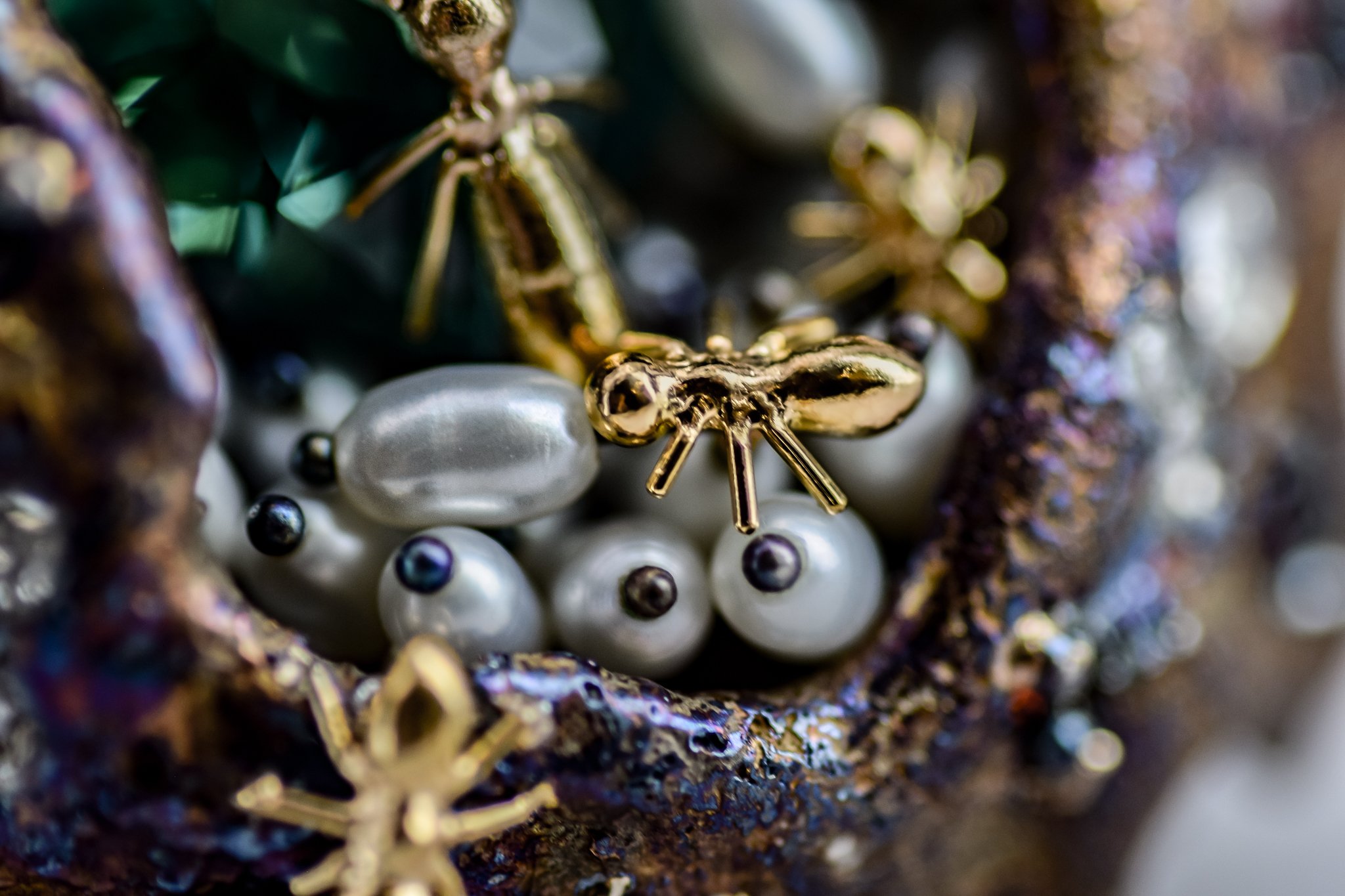 Anthill Brooch - small vers for upload-37.jpg