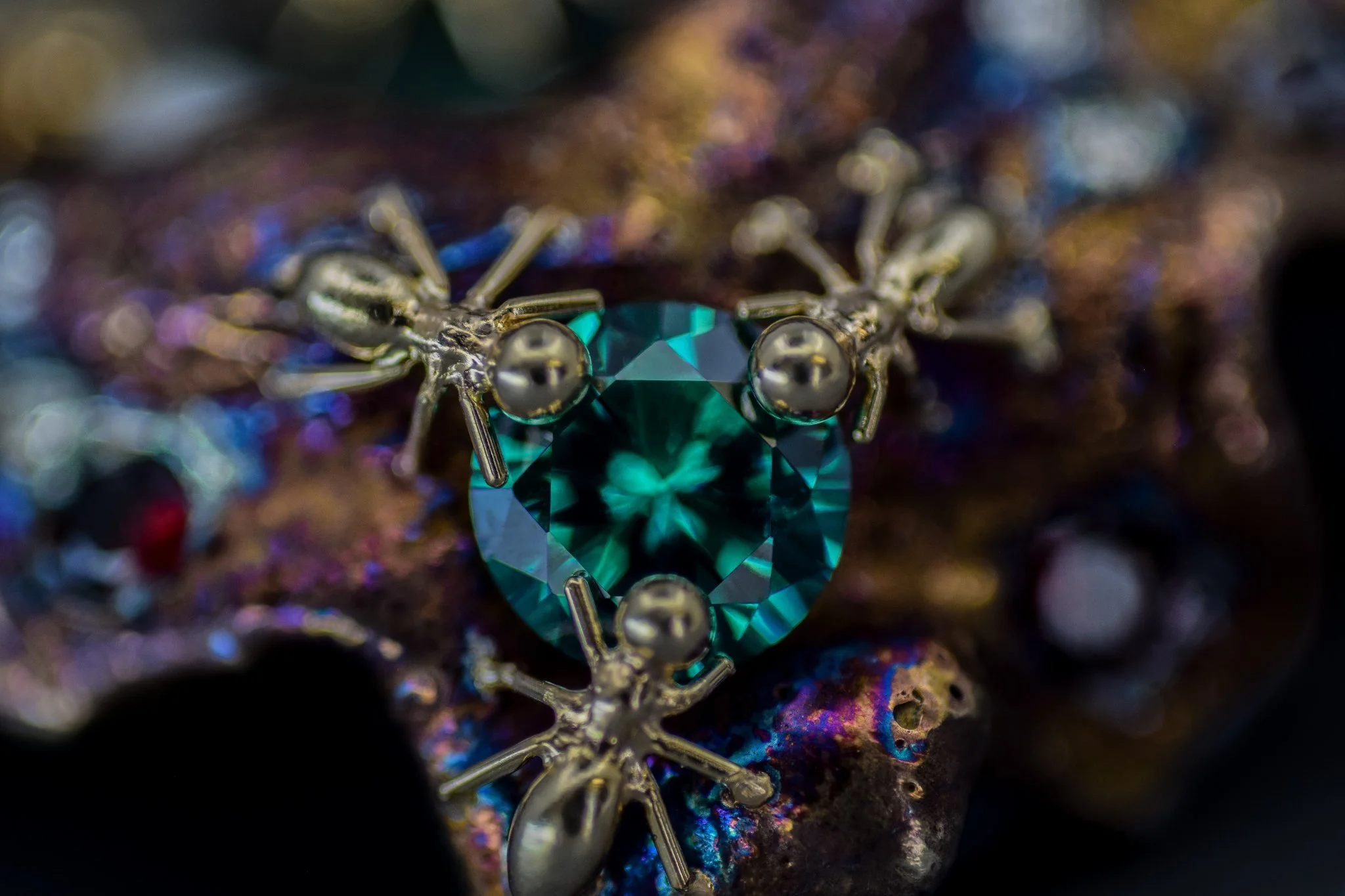 Anthill Brooch - small vers for upload-13.jpg