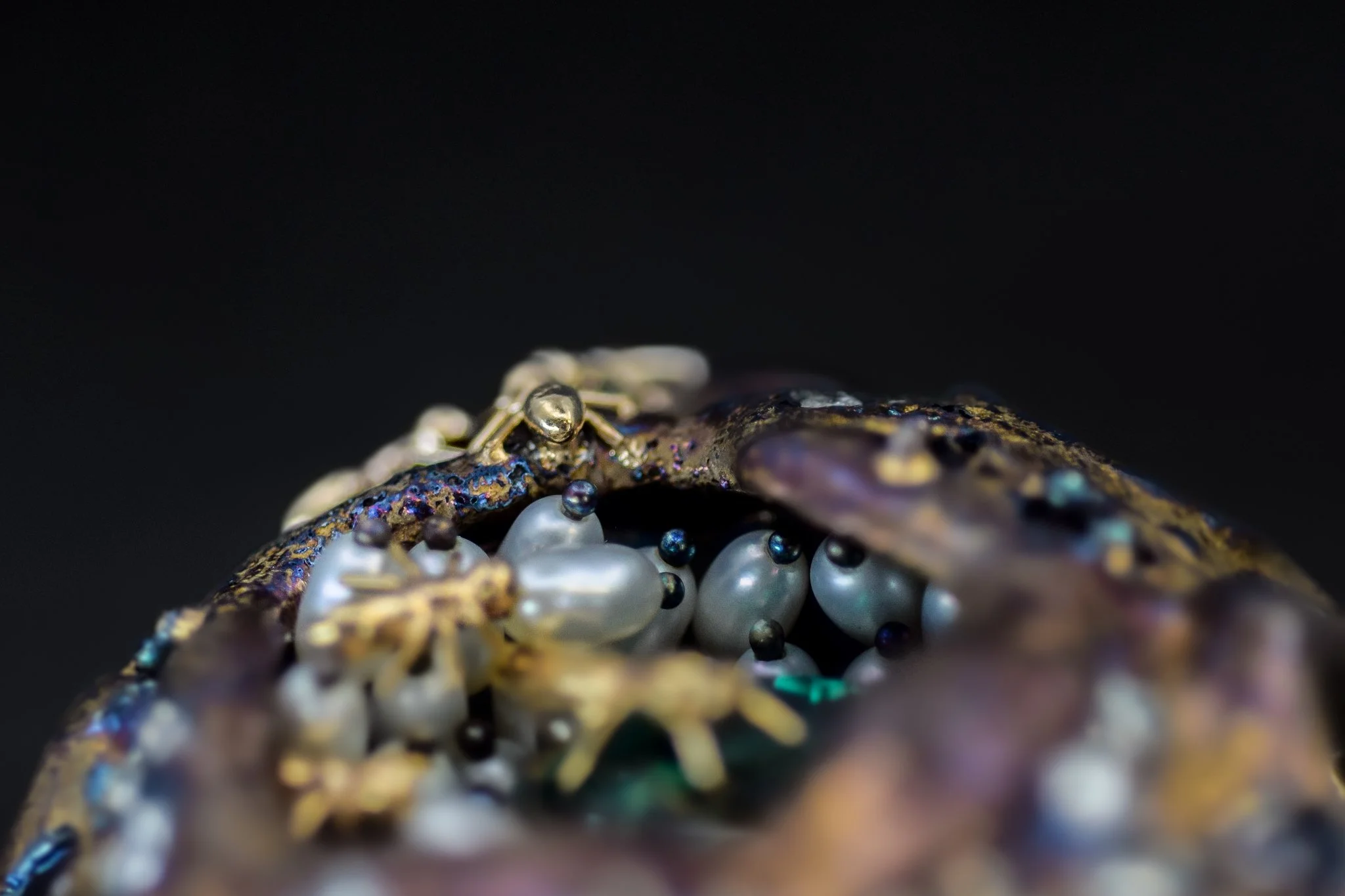 Anthill Brooch - small vers for upload-15.jpg