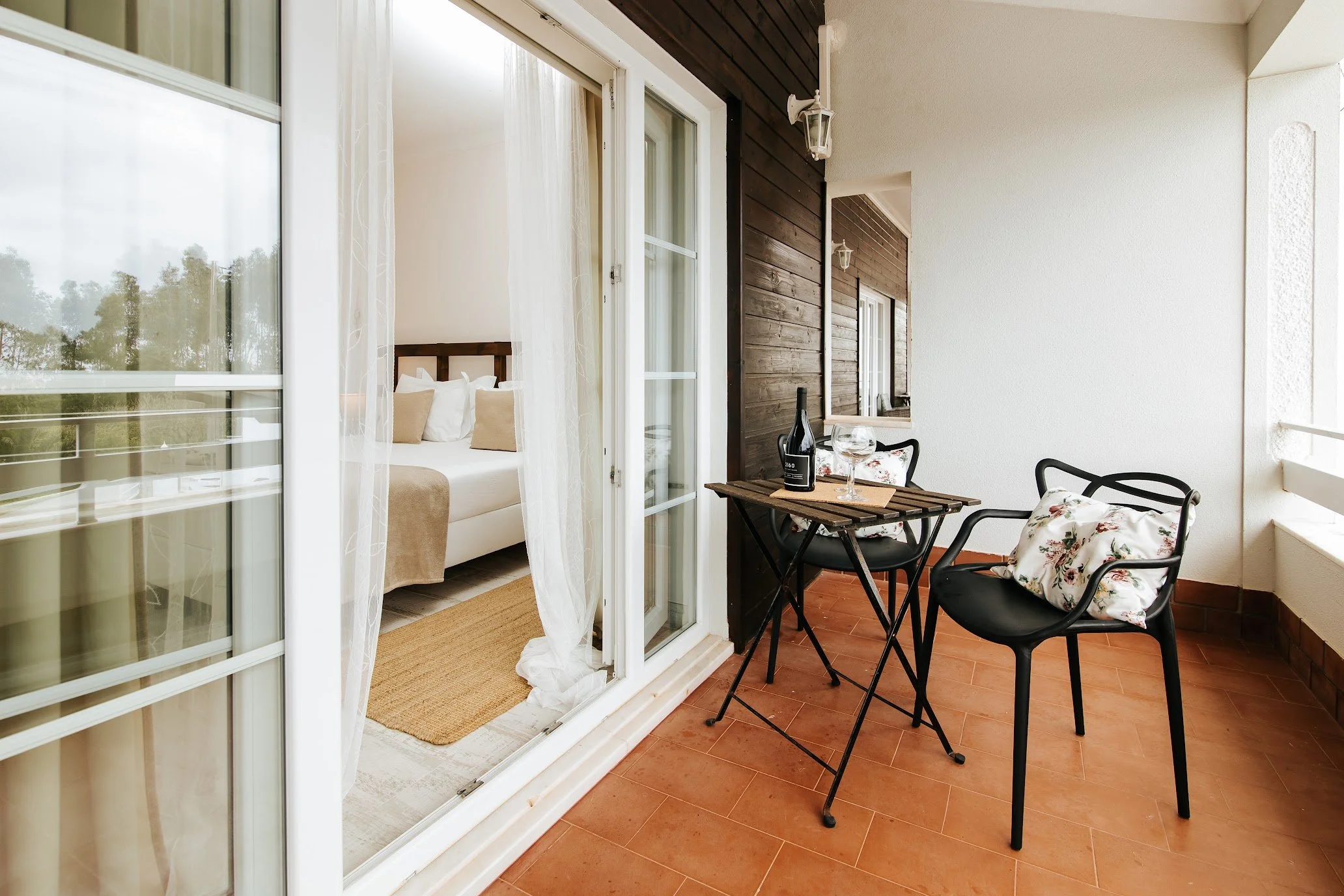 147 Hotel Beach House Outeirinho.jpg