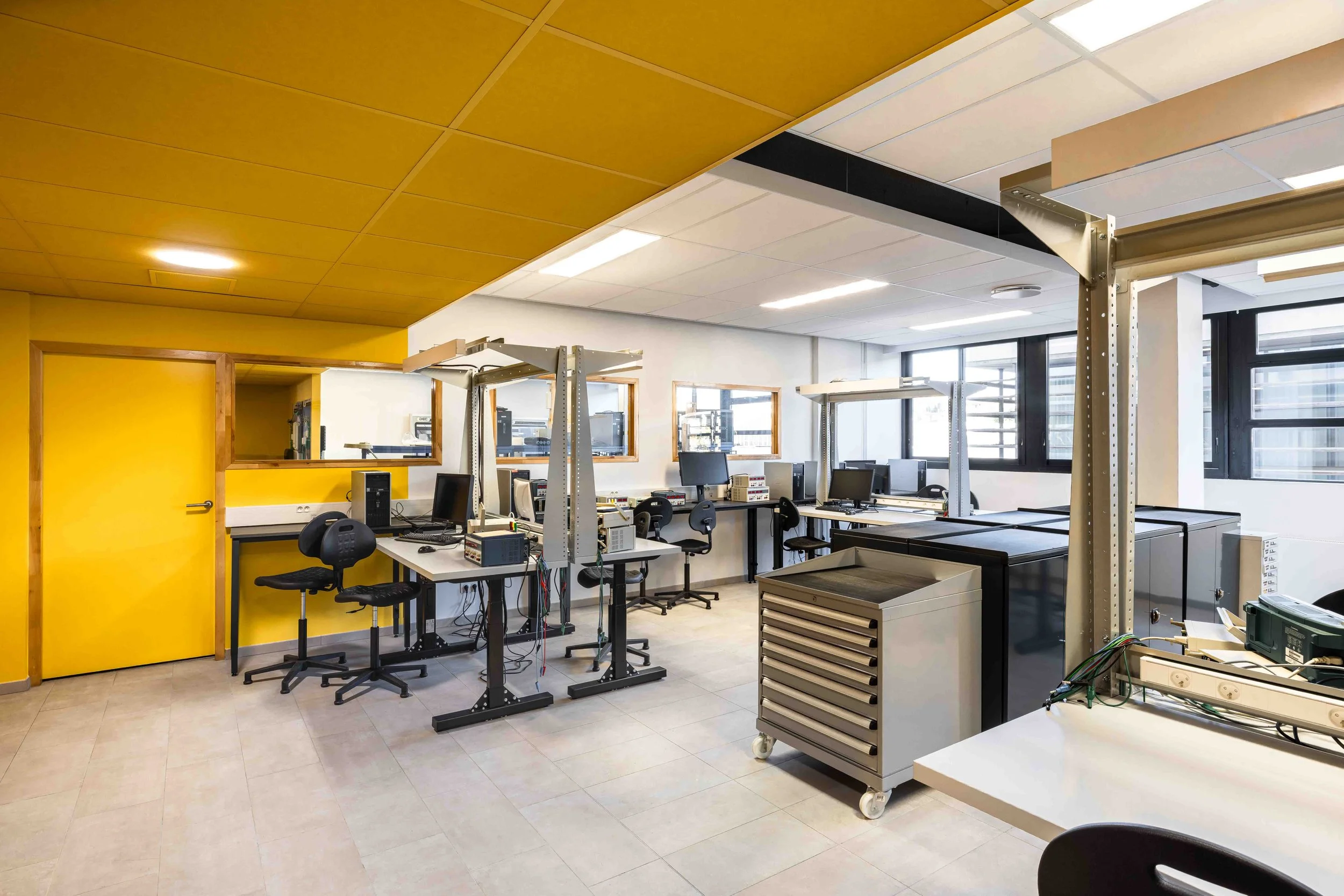 23102025_Lycée Mermoz - photonique_Valentin Sambardy Architecte_web_007.jpg