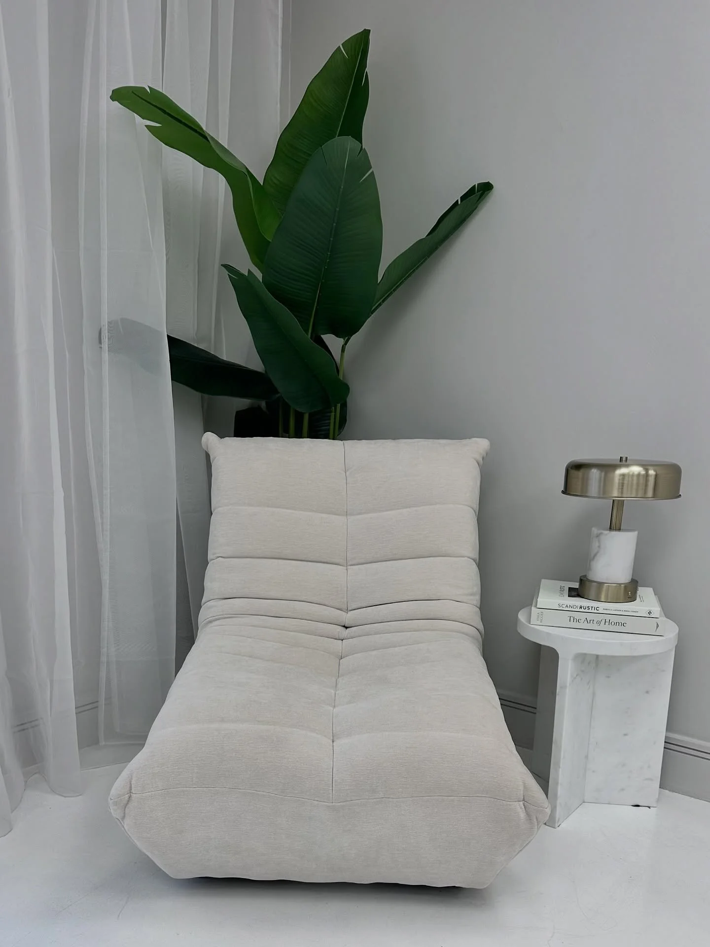 Happy New Year! 🥳 
How are you planning on start 2026? 
Re-branding? A new business? Or just fancy some new head shots for your business photos? 

Whatever the need it&rsquo;s yourspace 

#bedfordcontentstudio #bedford #photography #services #conten