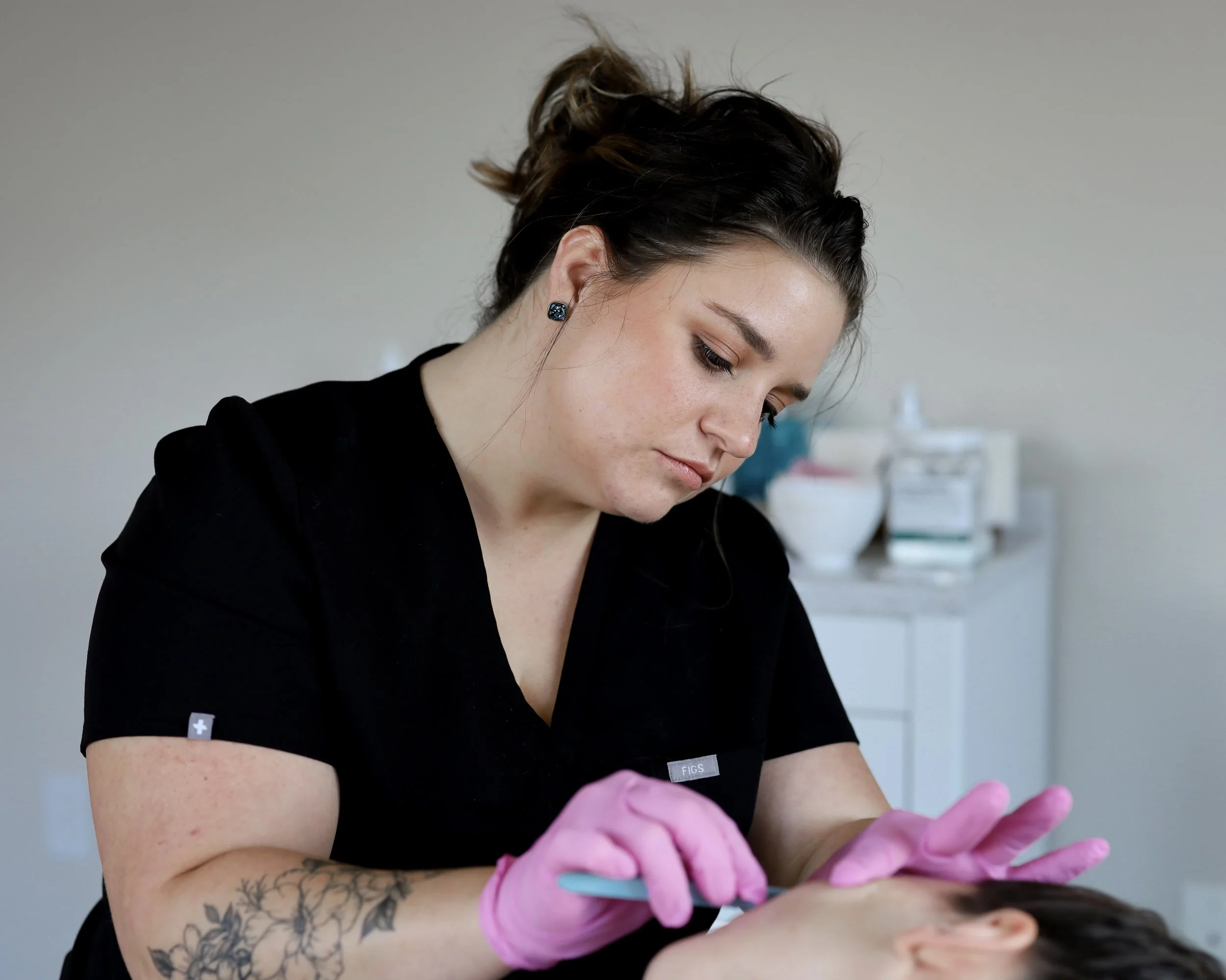 Dermaplane, chemical peel, facial, massage