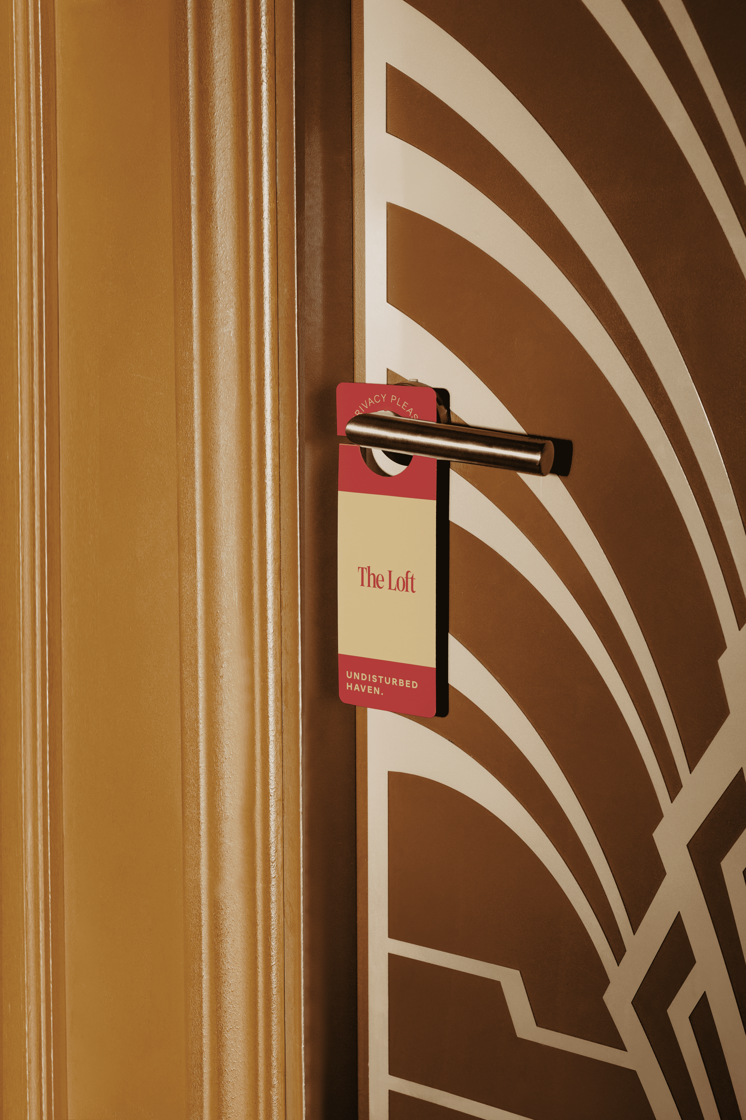 BenditoMockup-MS-Door_Hanger.png