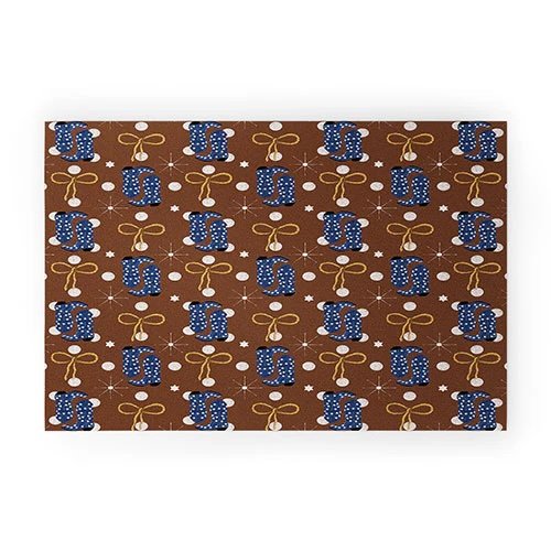 marta-barragan-camarasa-western-boot-adventure-welcome-mat-white-background-small.jpeg