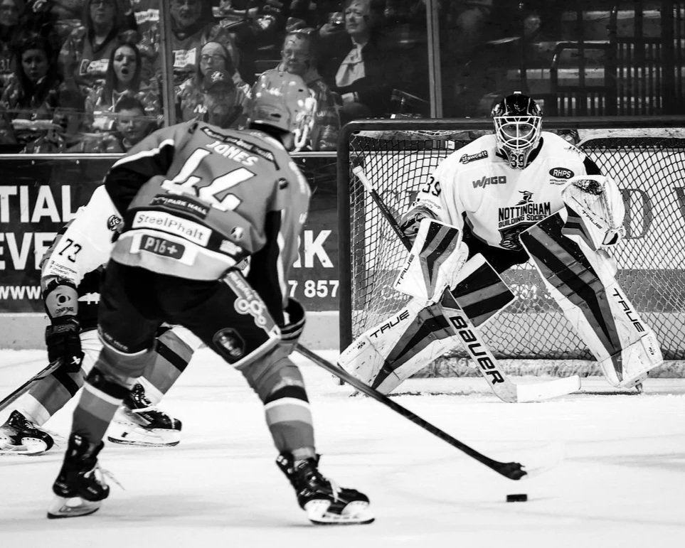 Be a Pro Hockey Camps founder Sam Jones playing professionally with the sheffield steelers