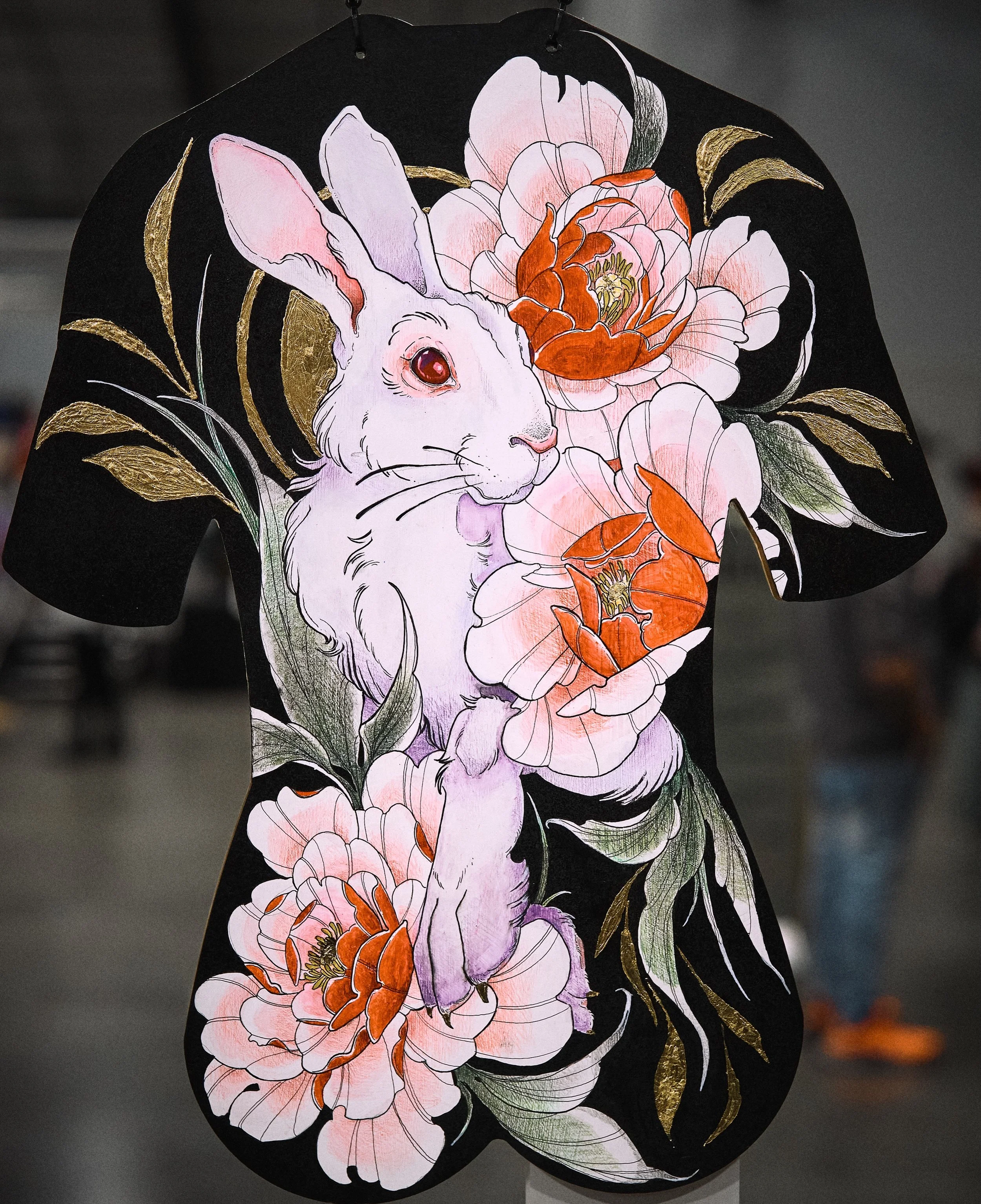 ✨ The Body Suit Art Show submission by @joyinsorrowtattoo ✨ 

We&rsquo;re showcasing all Body Suit Art Show submissions from the 2025 Middle Tennessee Tattoo Expo @middletntattooexpo, a three-day event in Nashville, TN, for tattoo lovers, artists, an