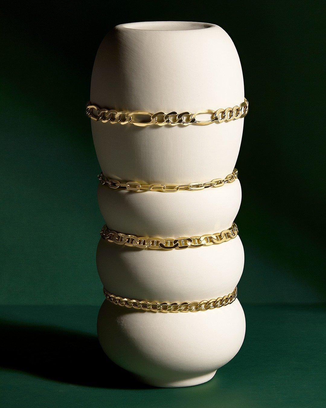 This week: men&rsquo;s gold ✨

Worn with purpose, not excess, men&rsquo;s jewelry speaks in details.

A signet, a chain, a subtle accent, each one considered, never accidental, and in karat gold, it becomes a reflection of character. 💛

#MayIsGoldMo
