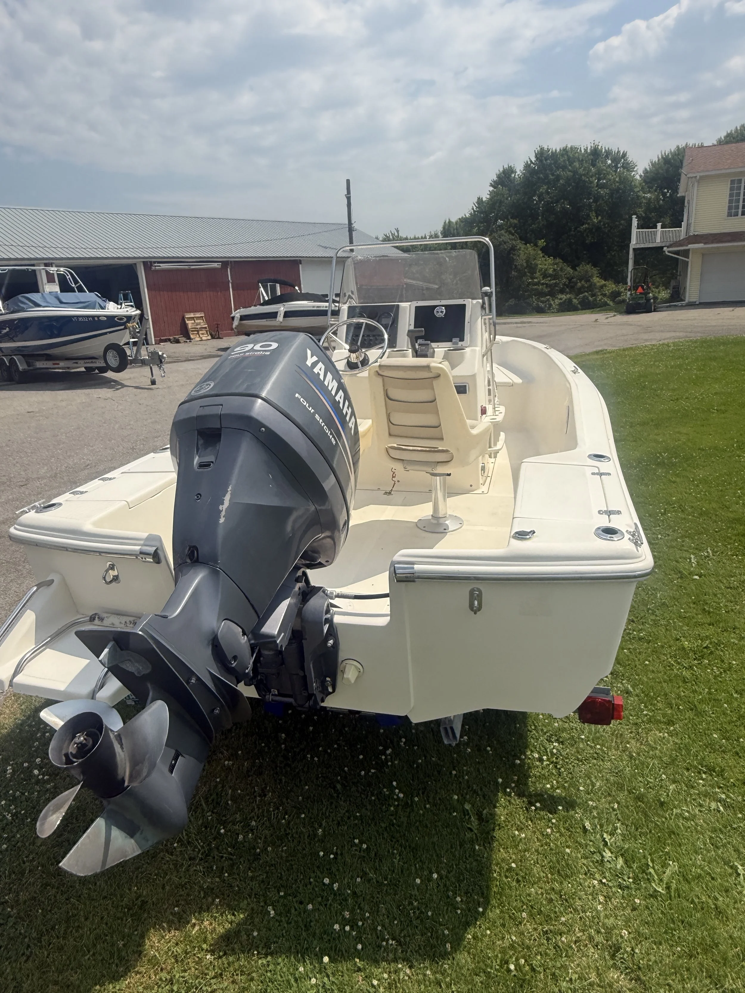 Scout 175 Sportfish_Creekside Marine_3.JPEG