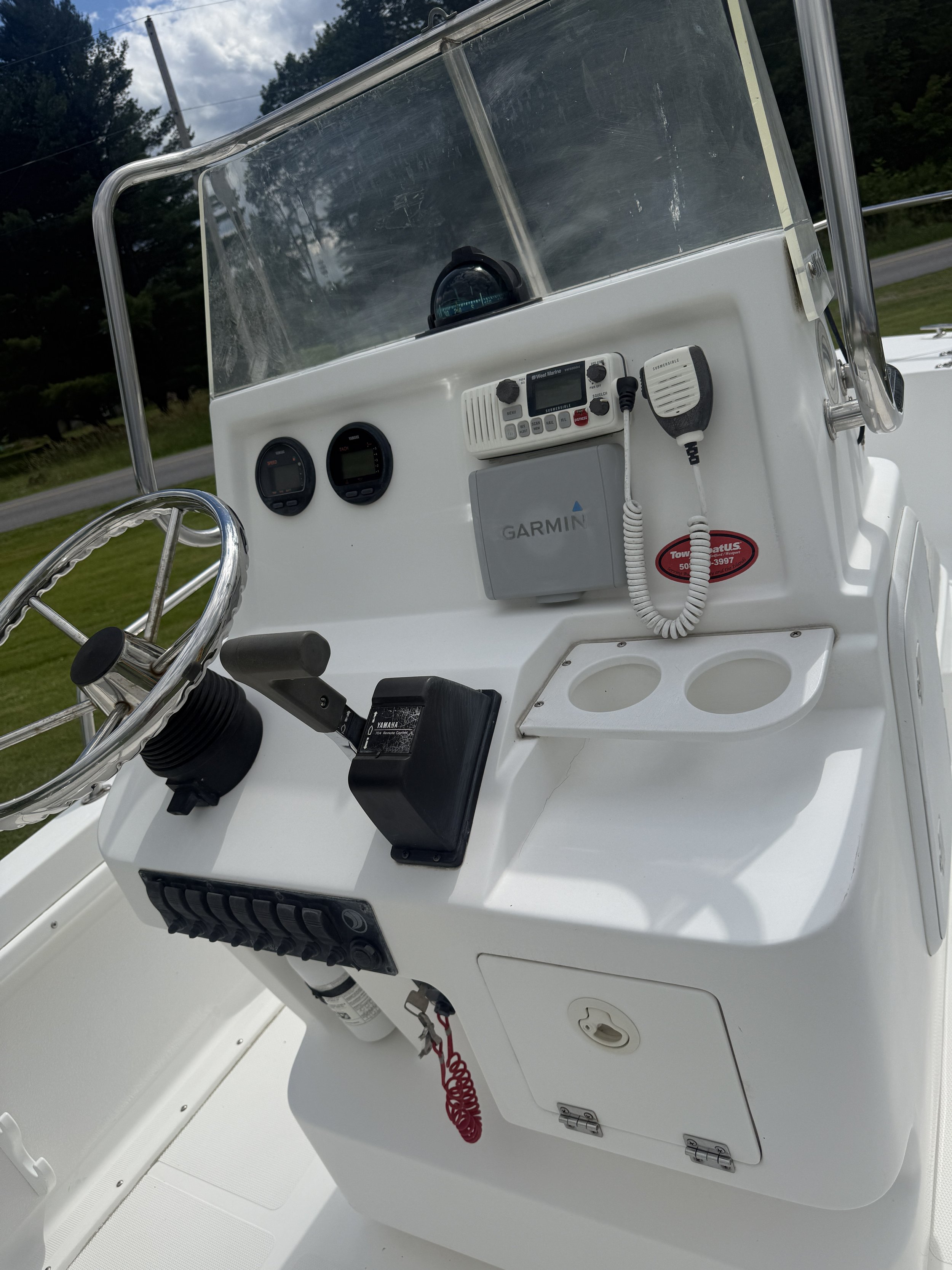 2002 EdgeWater_185CC_Pic6_CreeksideMarine.JPEG
