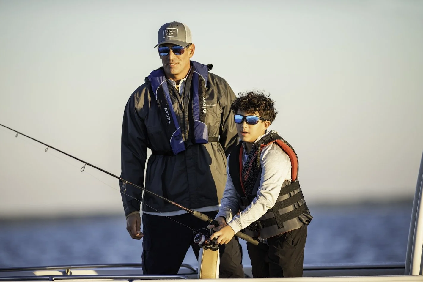 Creekside Marine_honda-marine-bf250-gpw-lifestyle-carolina-skiff-fishing-02-rgb.jpg