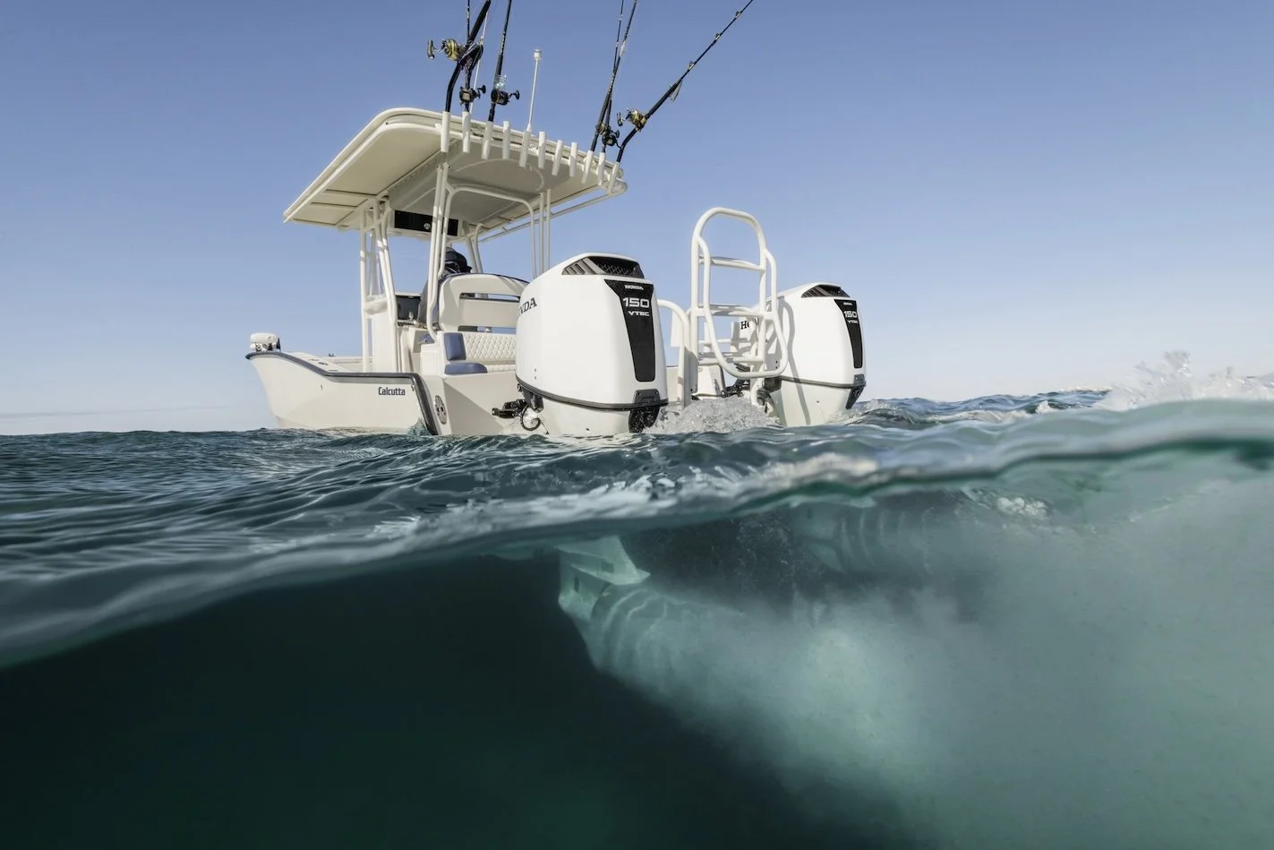 Creekside Marine_honda-marine-bf150-gpw-lifestyle-calcutta-split-water-01-rgb.jpg
