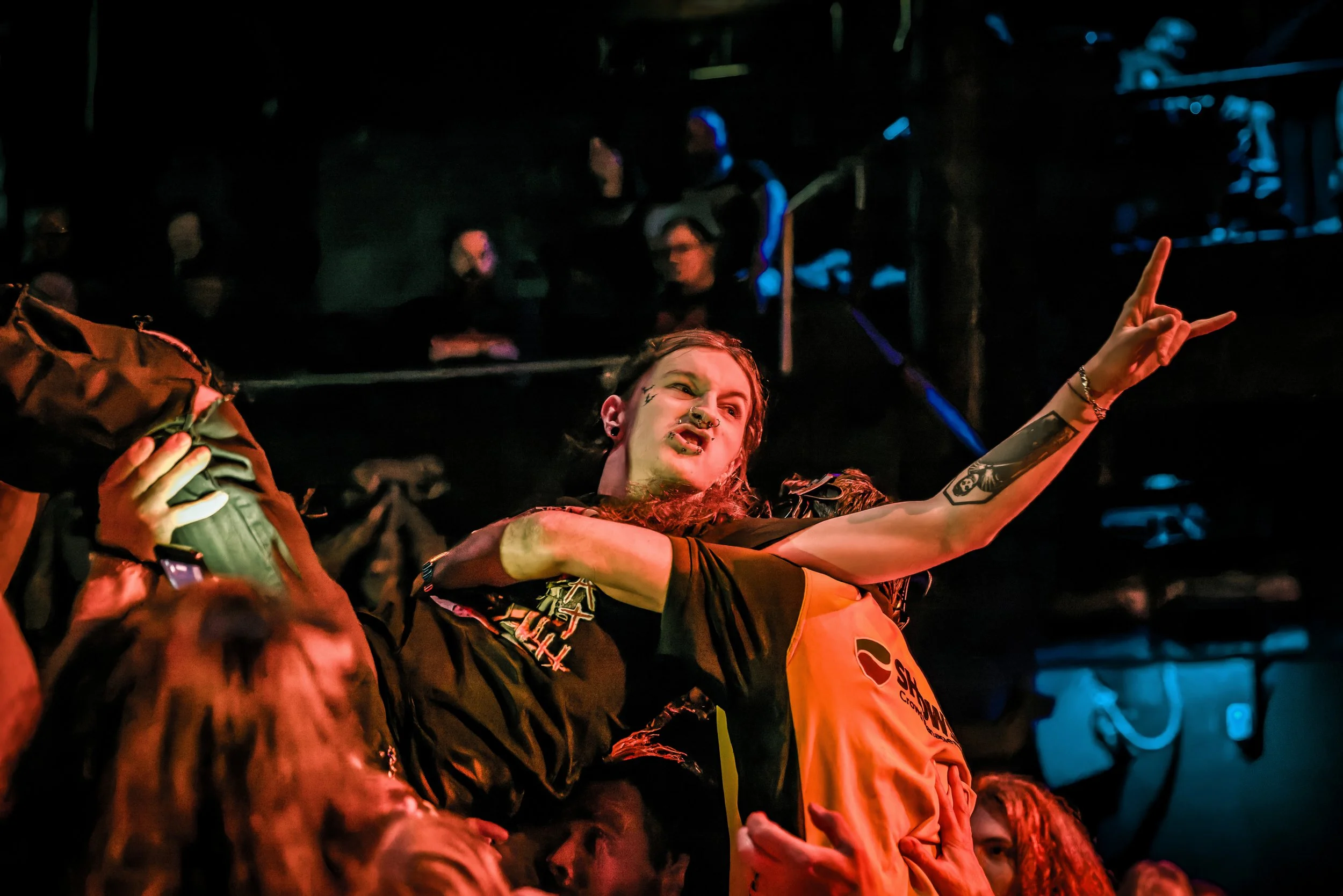 Napalm Death Crowd Surf (Nat Sabbath)