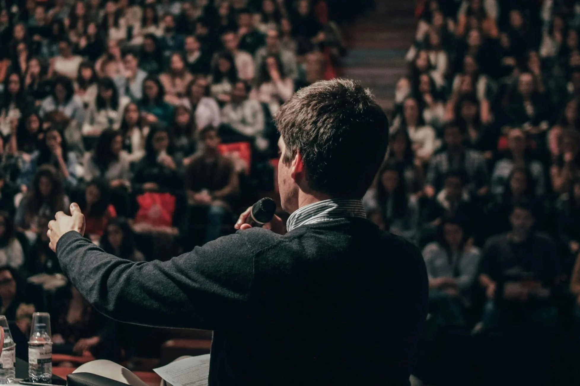 Effective Speaking: How Pitch, Rhythm and Tone Transform Your Message