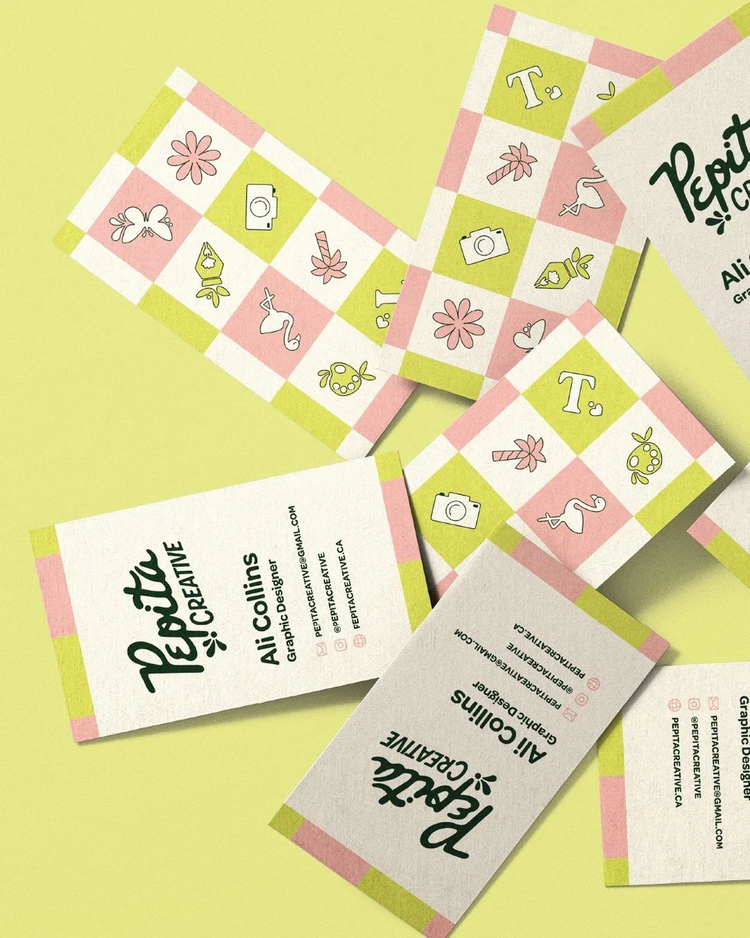 New business cards just dropped! 😎 I admit as a brand designer, my own brand assets often take a little bit longer than anticipated 😅 Can't wait to give these out!!
Don't have a business card for your business (or need a refresh)? I can halp 🤓 He