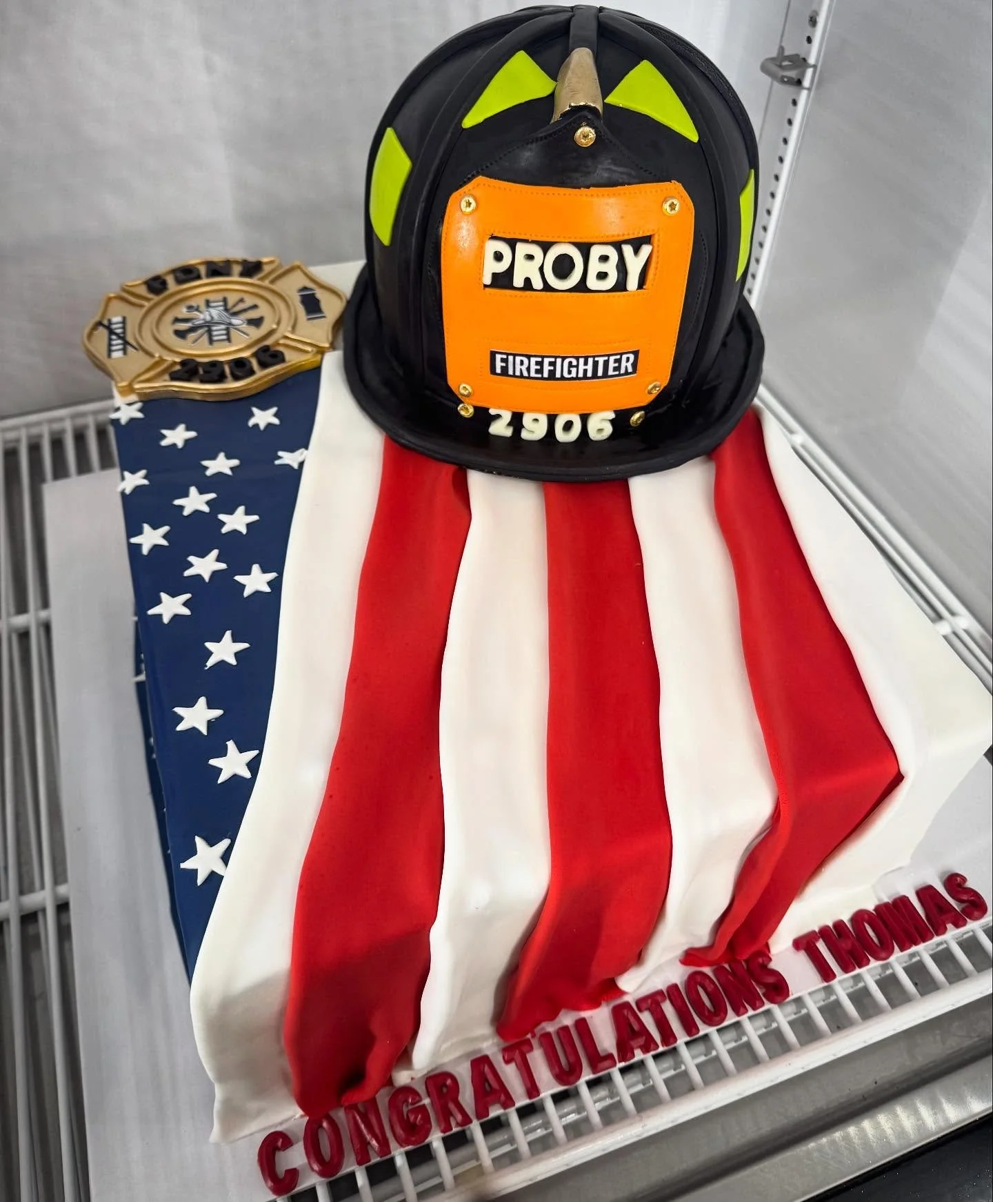 🧑&zwj;🚒🚒🧯🎂
