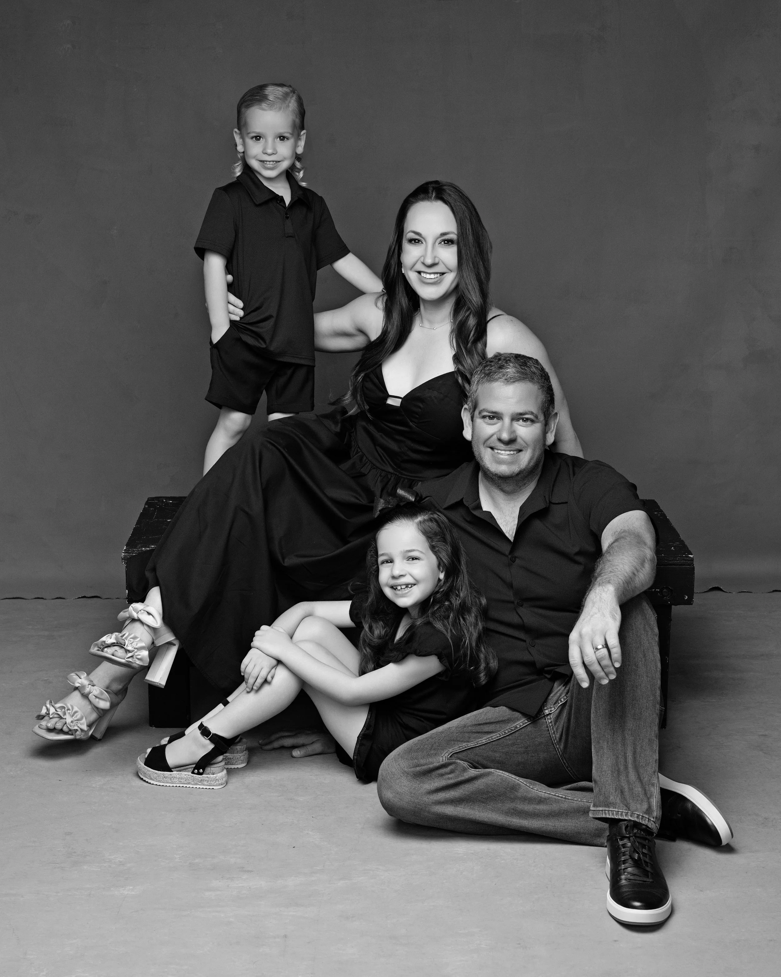 Why Booking  your Holiday Portraits Early Matters