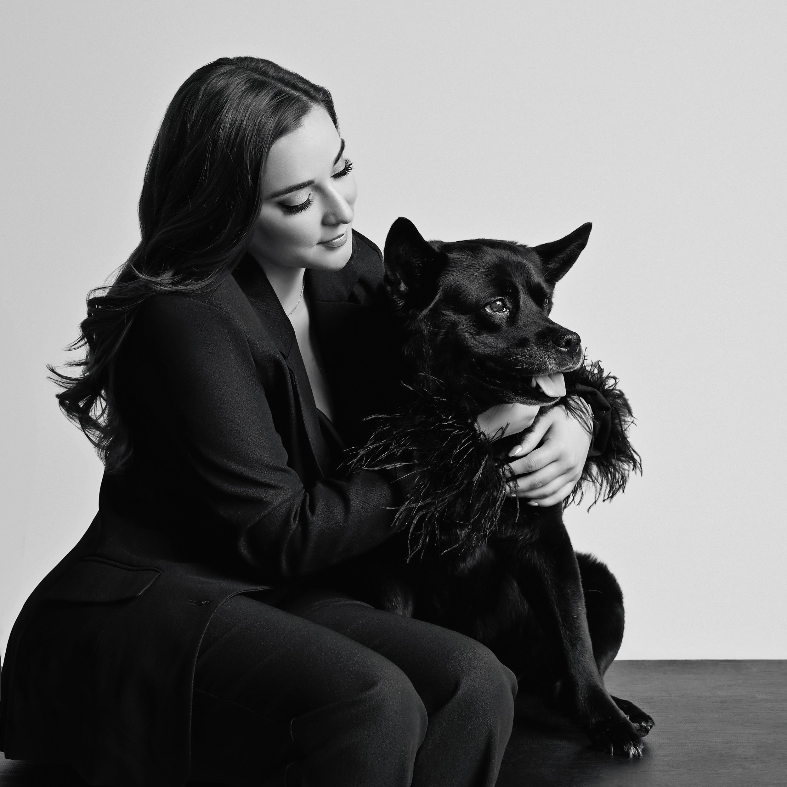 Maria Guerra Pet Portrait2976bw.jpg
