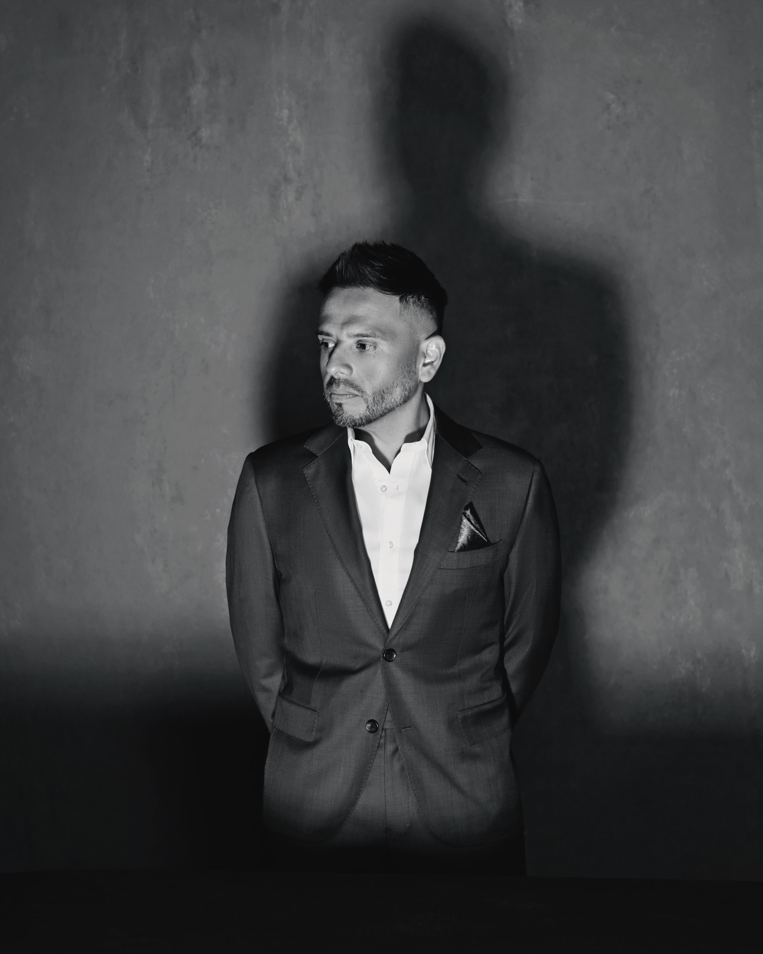 Carlos Gaytan Branding3609bw.jpg