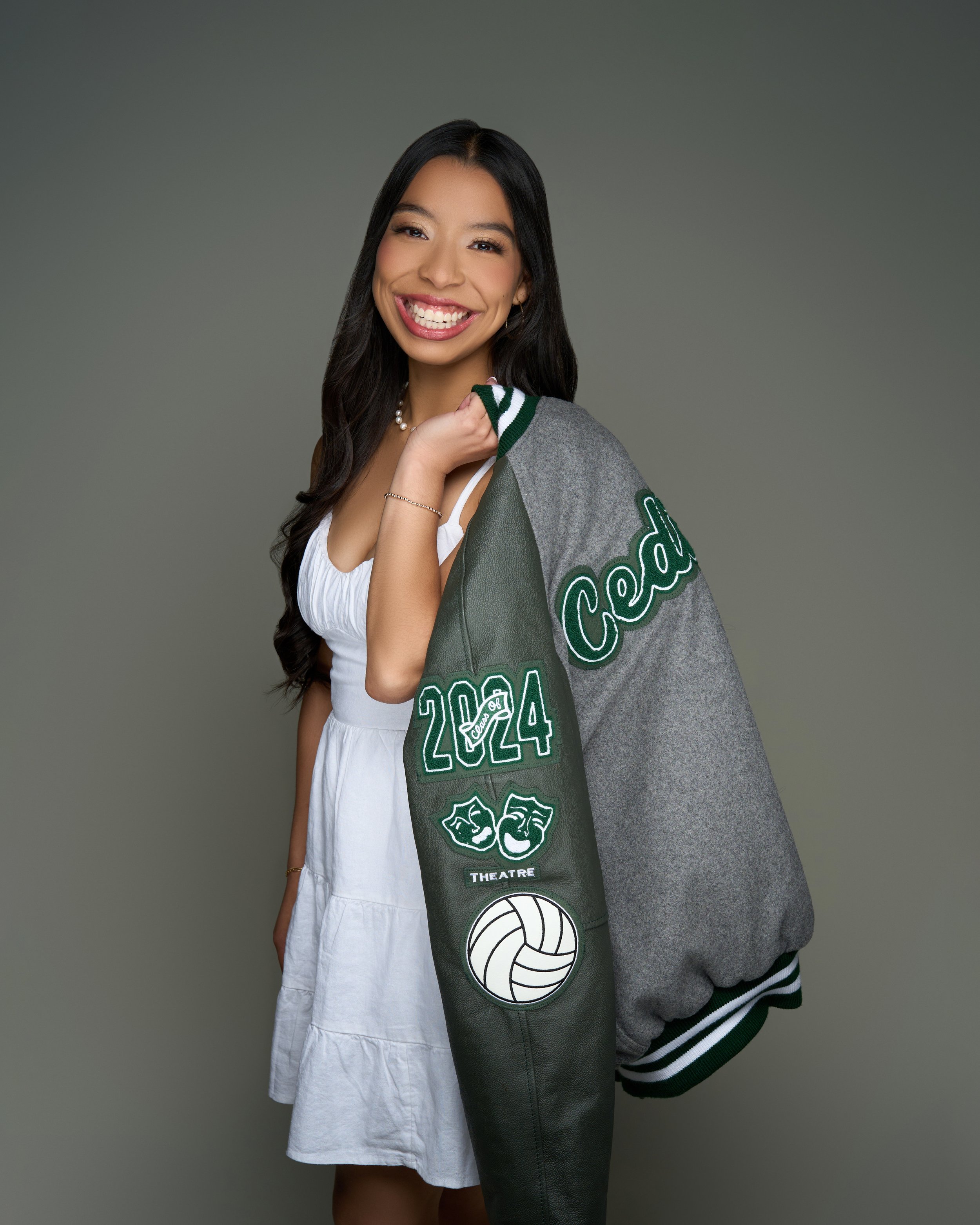 Edna Cedillo Grad3241.jpg