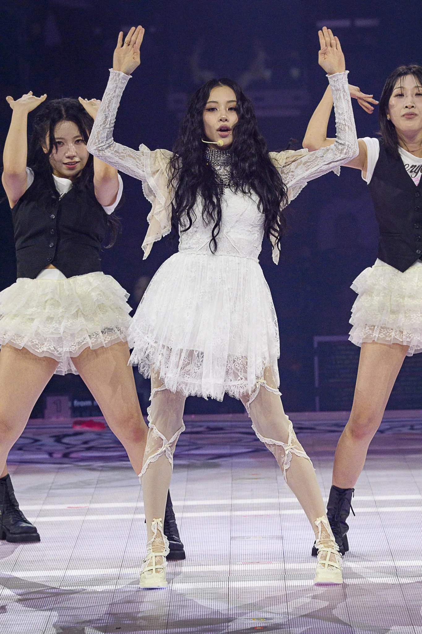 8_photocred JYP Jeff Vinnick.jpg