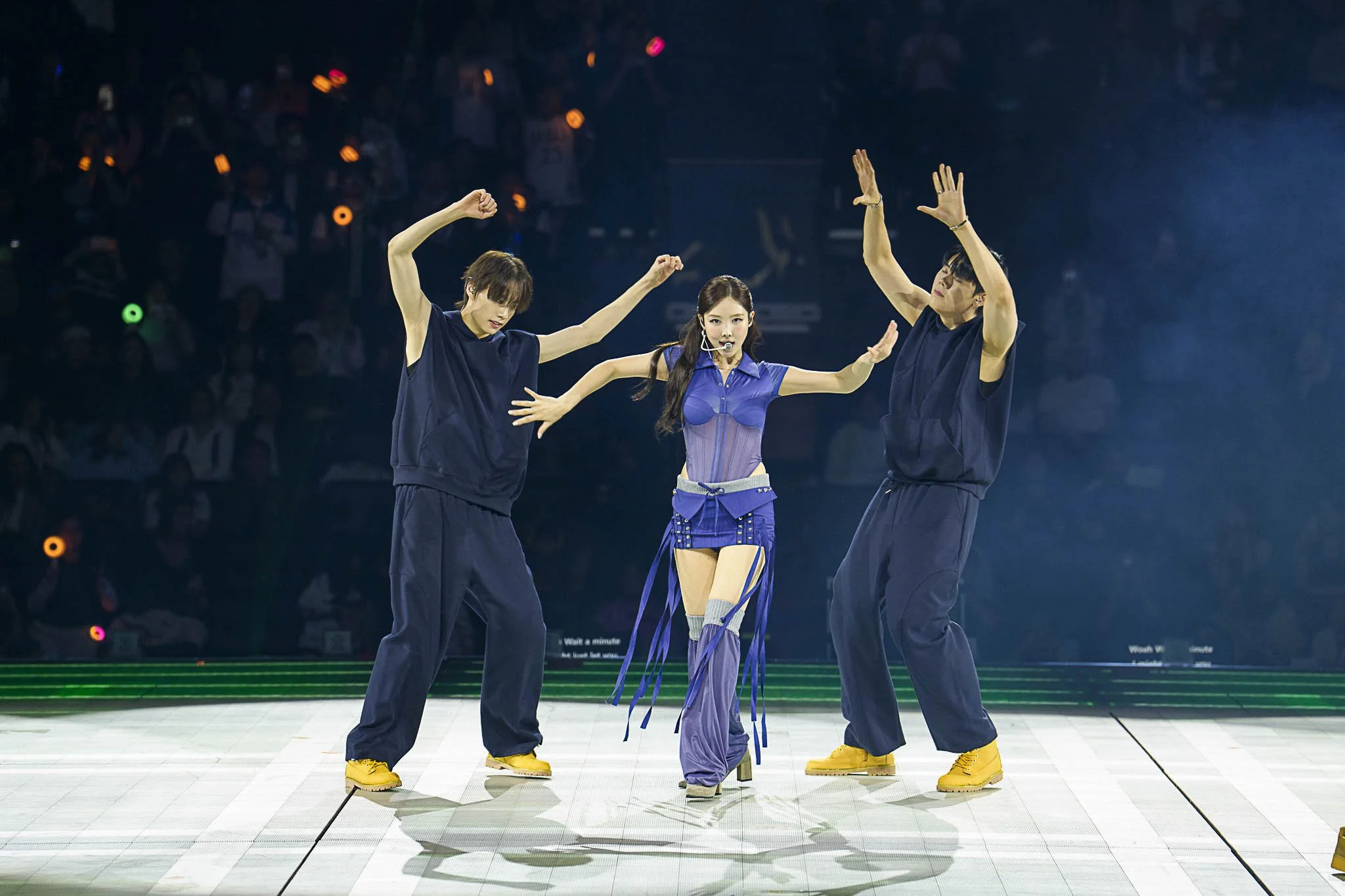 19_photocred JYP Jeff Vinnick.jpg