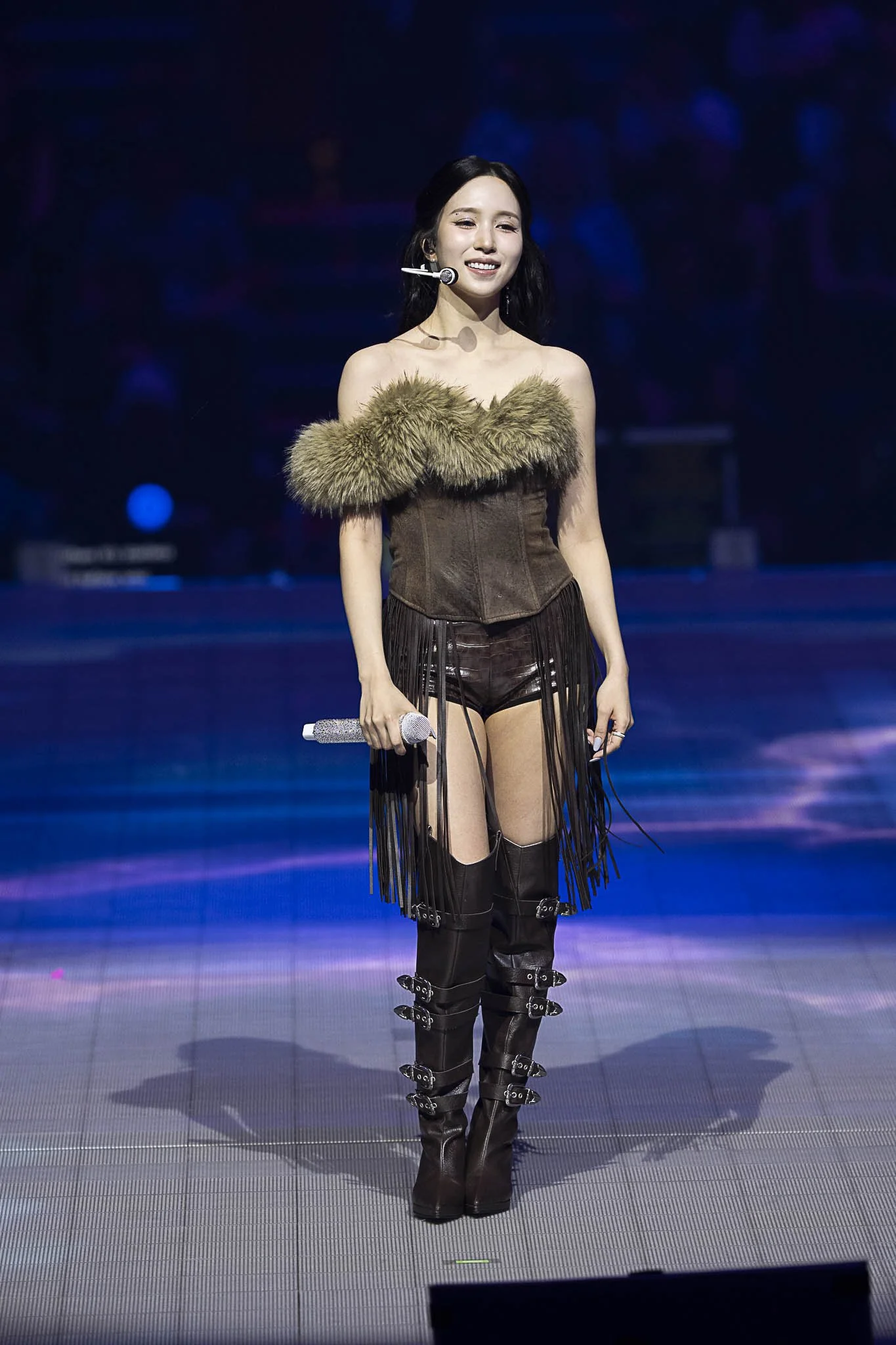 22_photocred JYP Jeff Vinnick.jpg