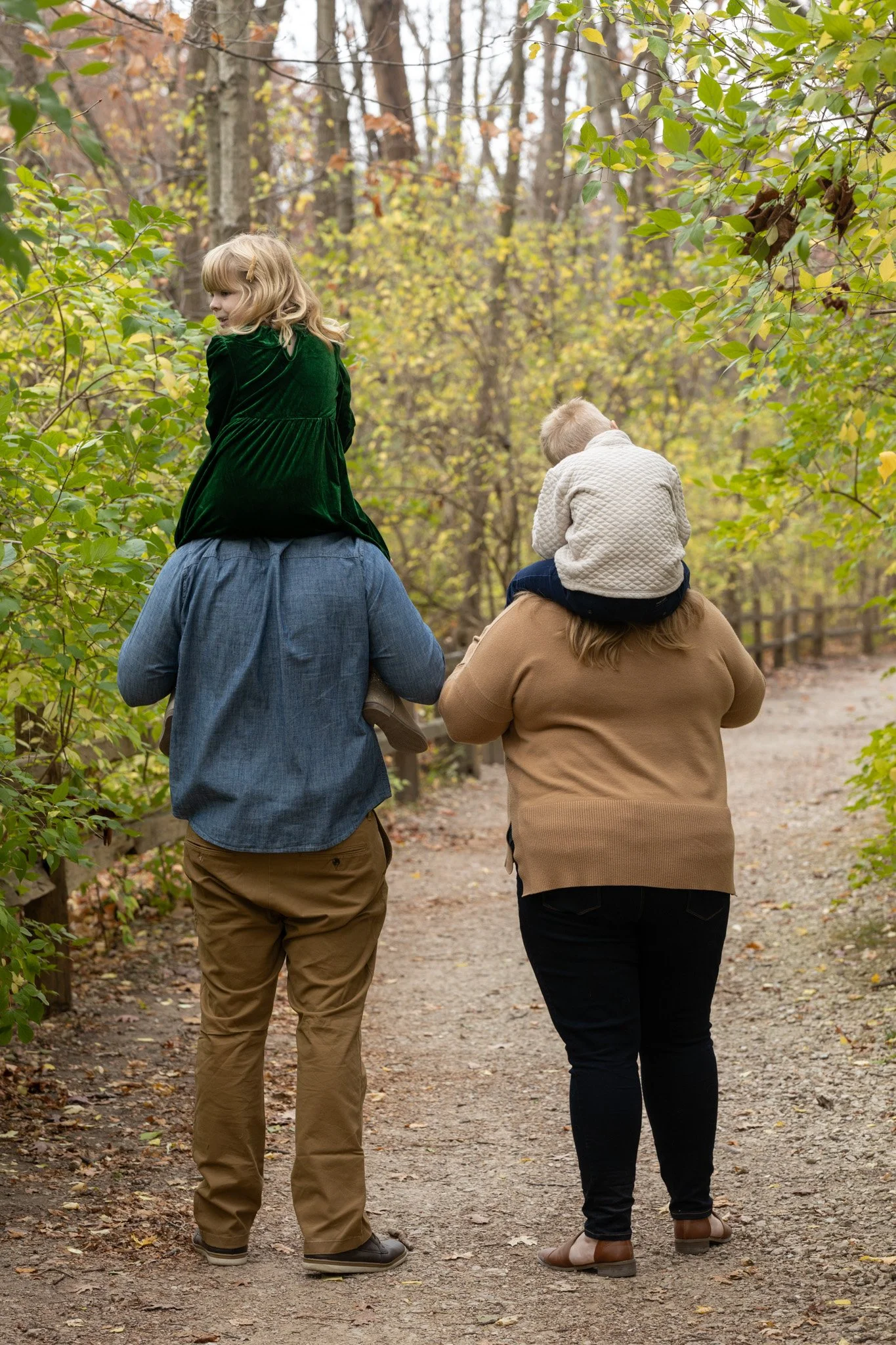 Ersbak_Family_Fall 2024_4415.jpg